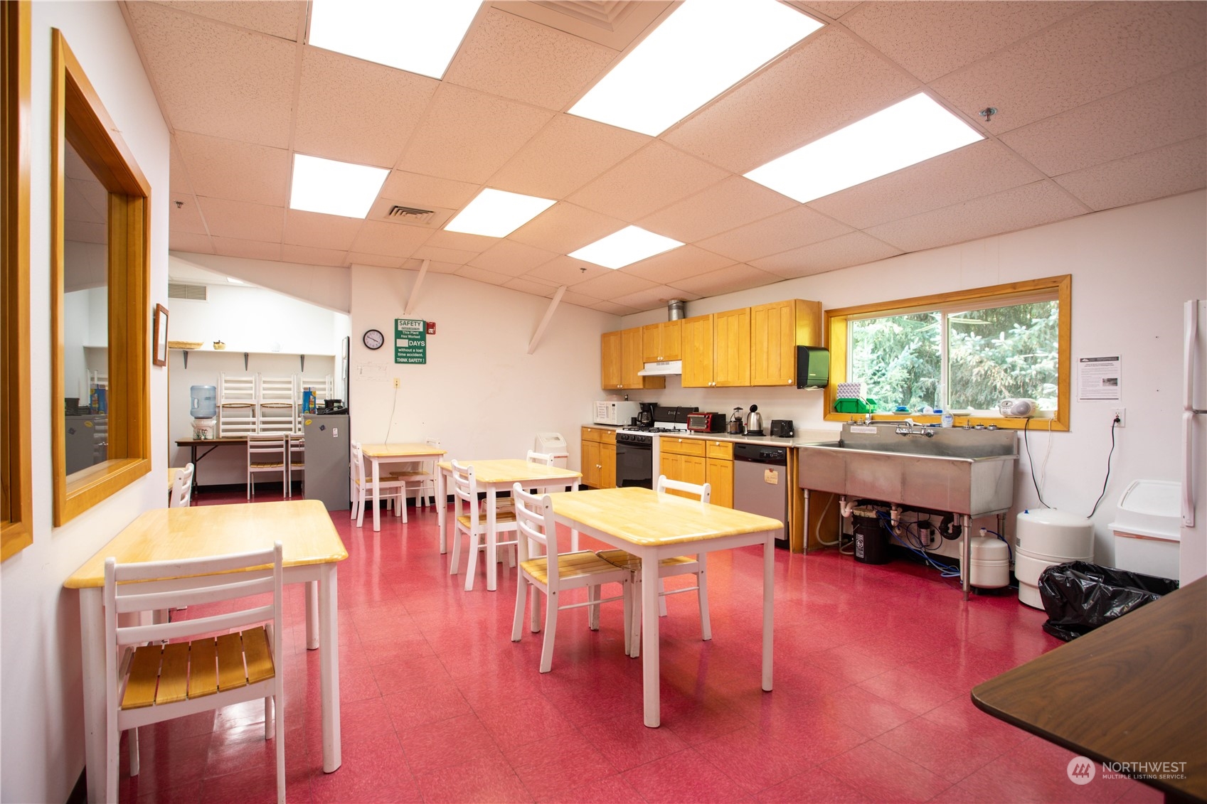 6515 Aldrich Road Property Photo 15