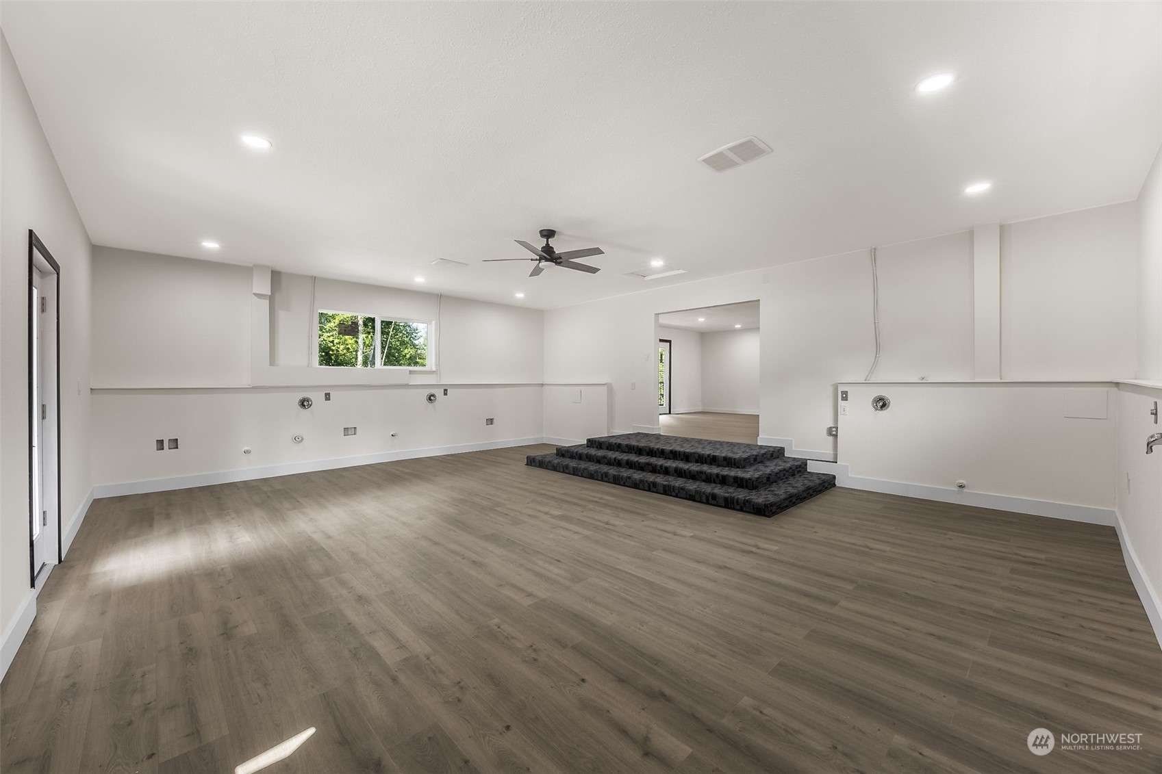 3704 9th Street Property Photo 10