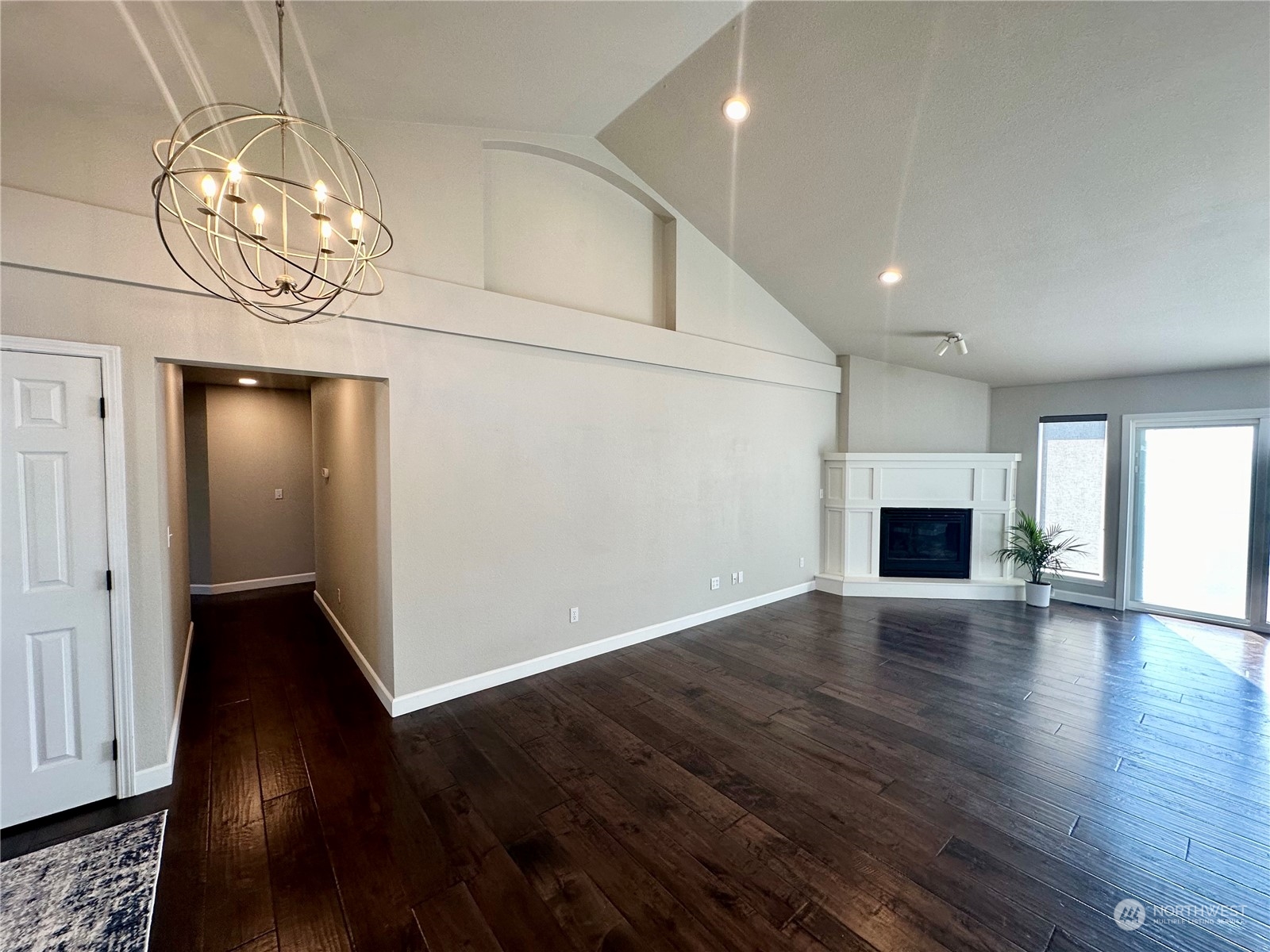 5268 Aaron Place Property Photo 9