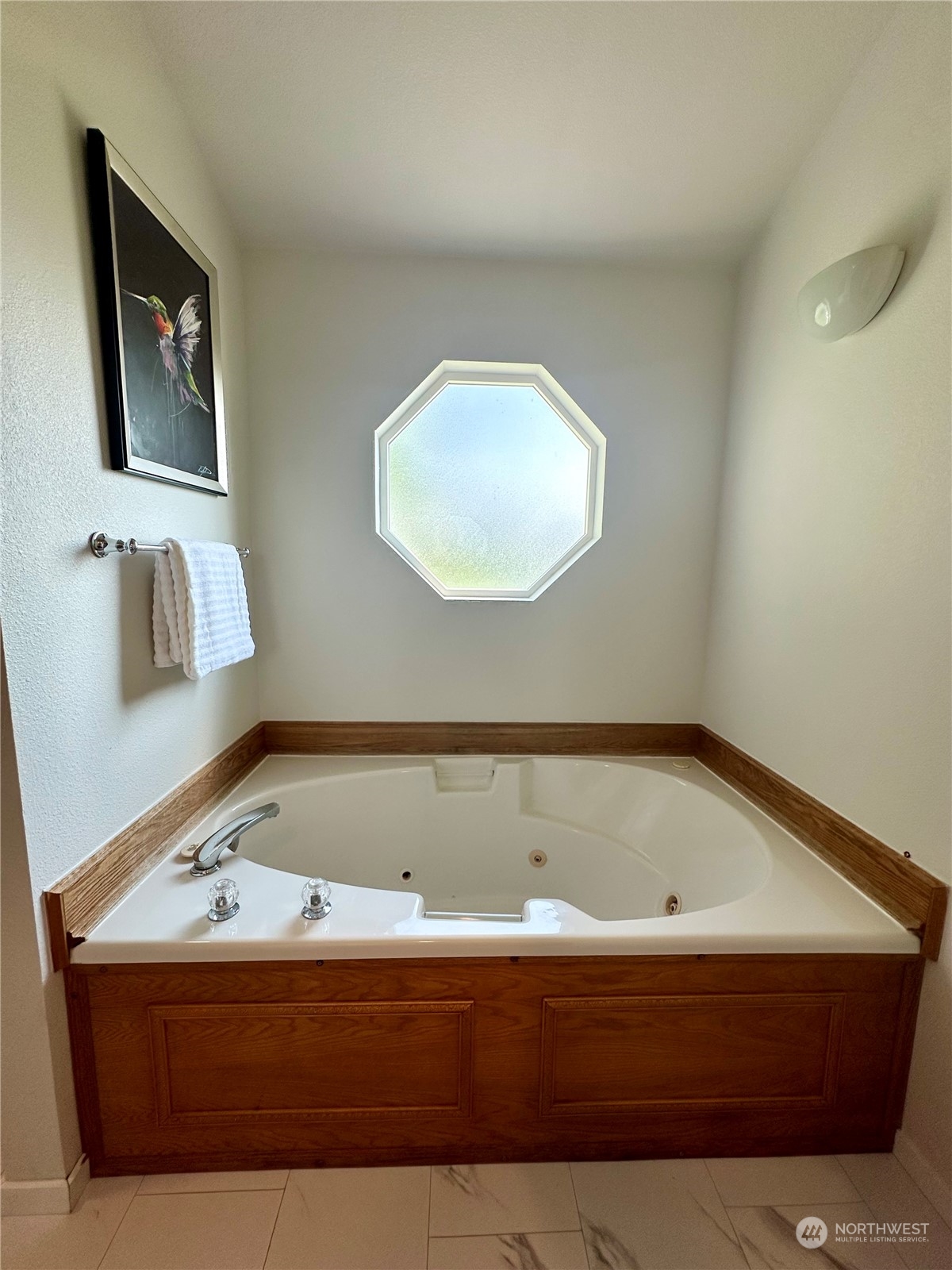 5268 Aaron Place Property Photo 15
