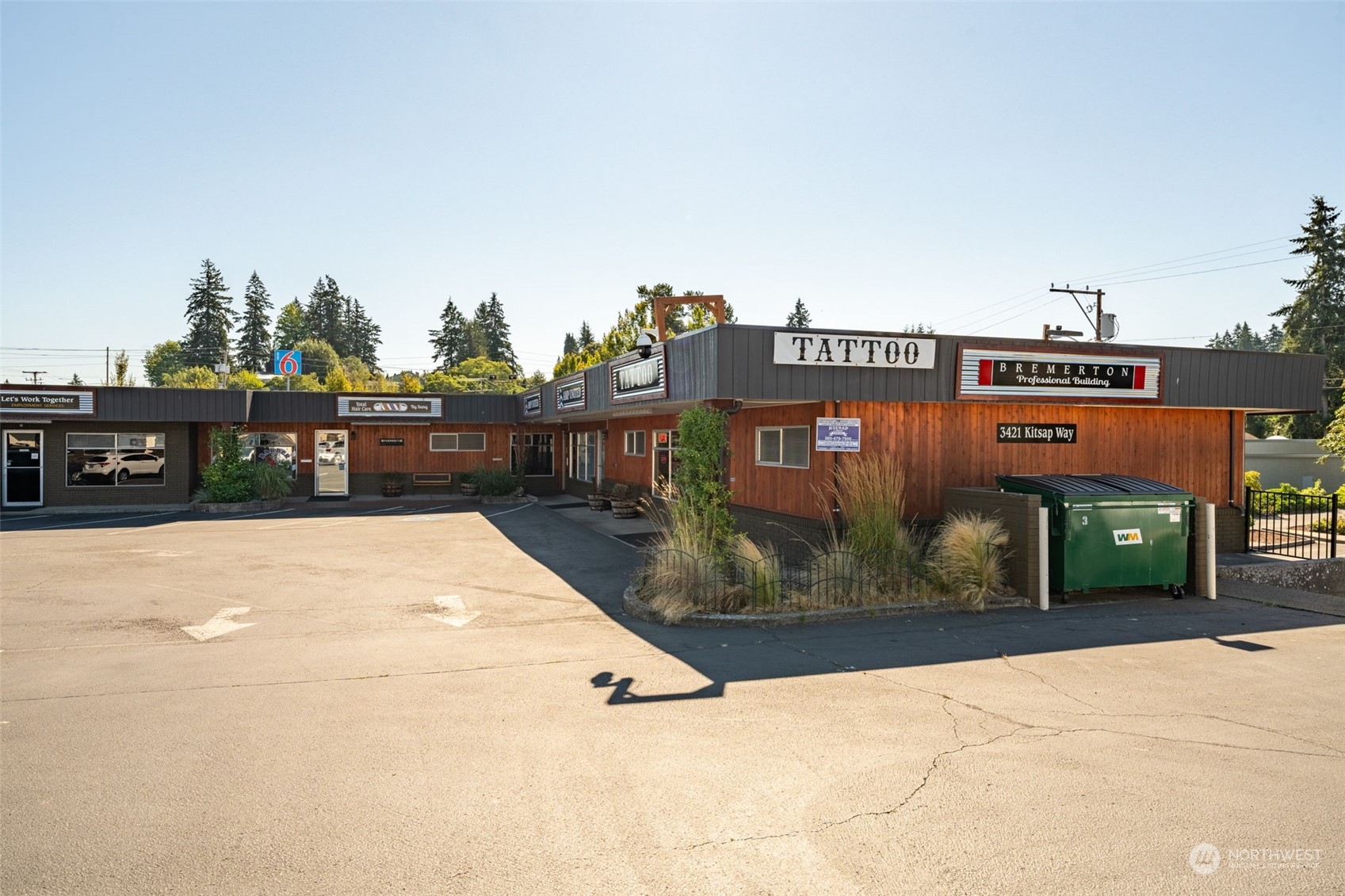 3421 Kitsap Way Property Photo 4