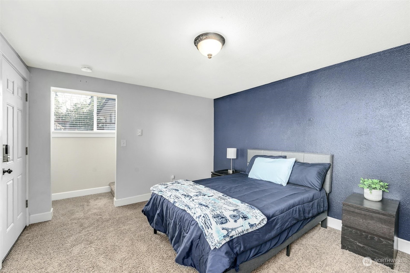 6905 Vickery Avenue Property Photo 21