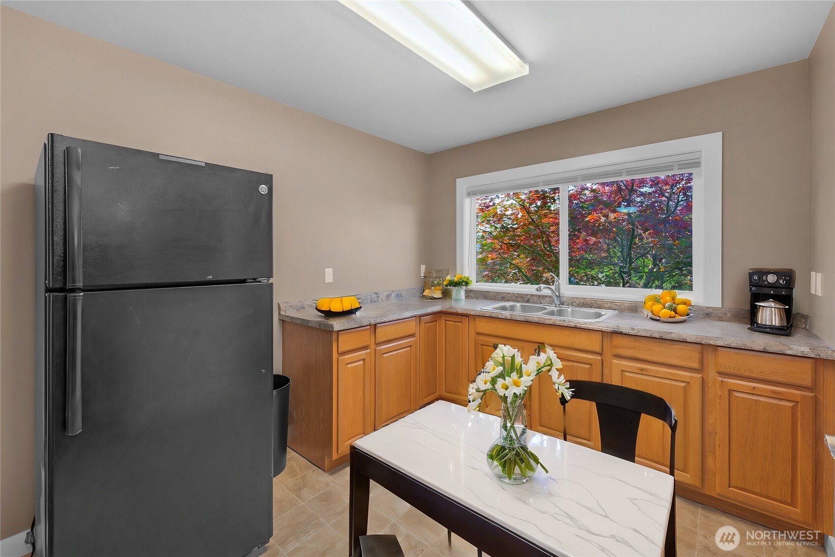 9527 271st Street Property Photo 21