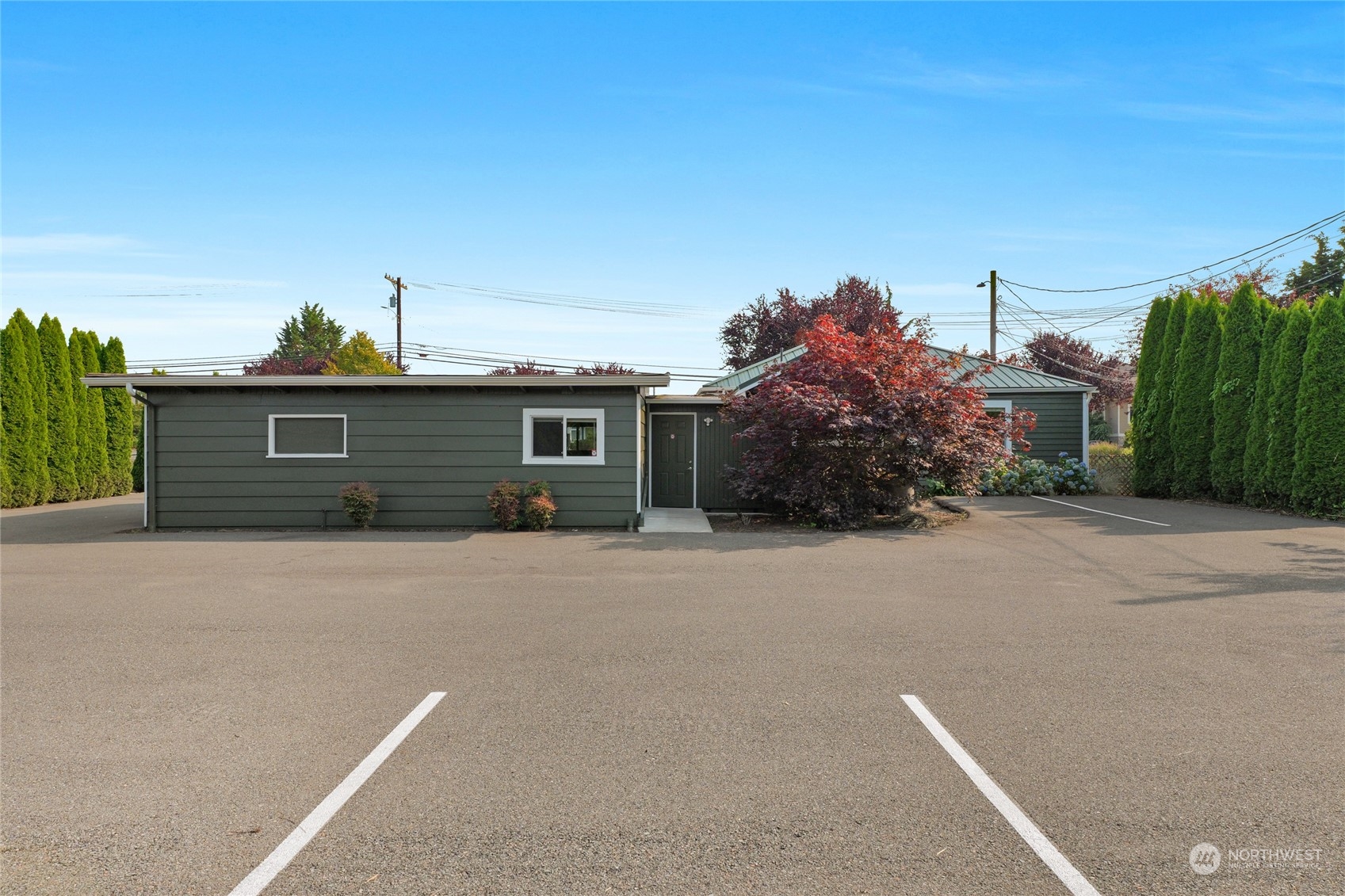9527 271st Street Property Photo 36