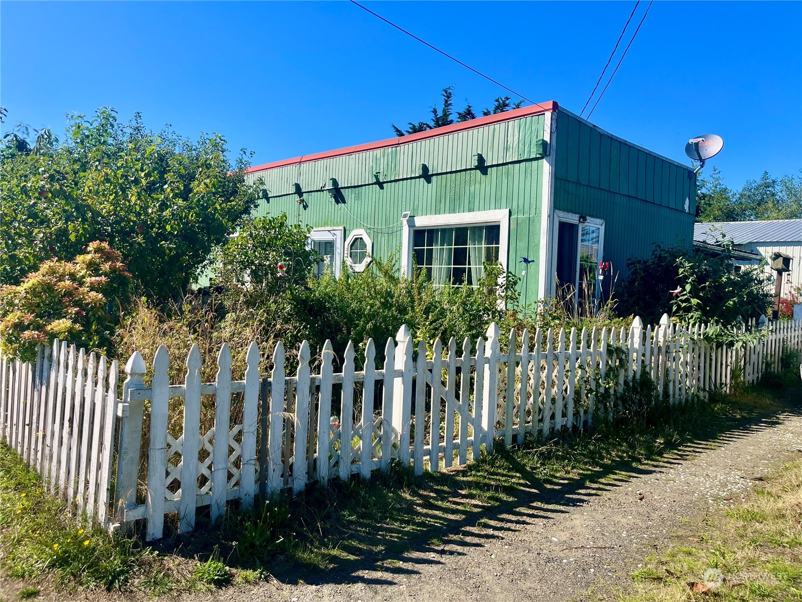 320 Ocean Avenue Property Photo