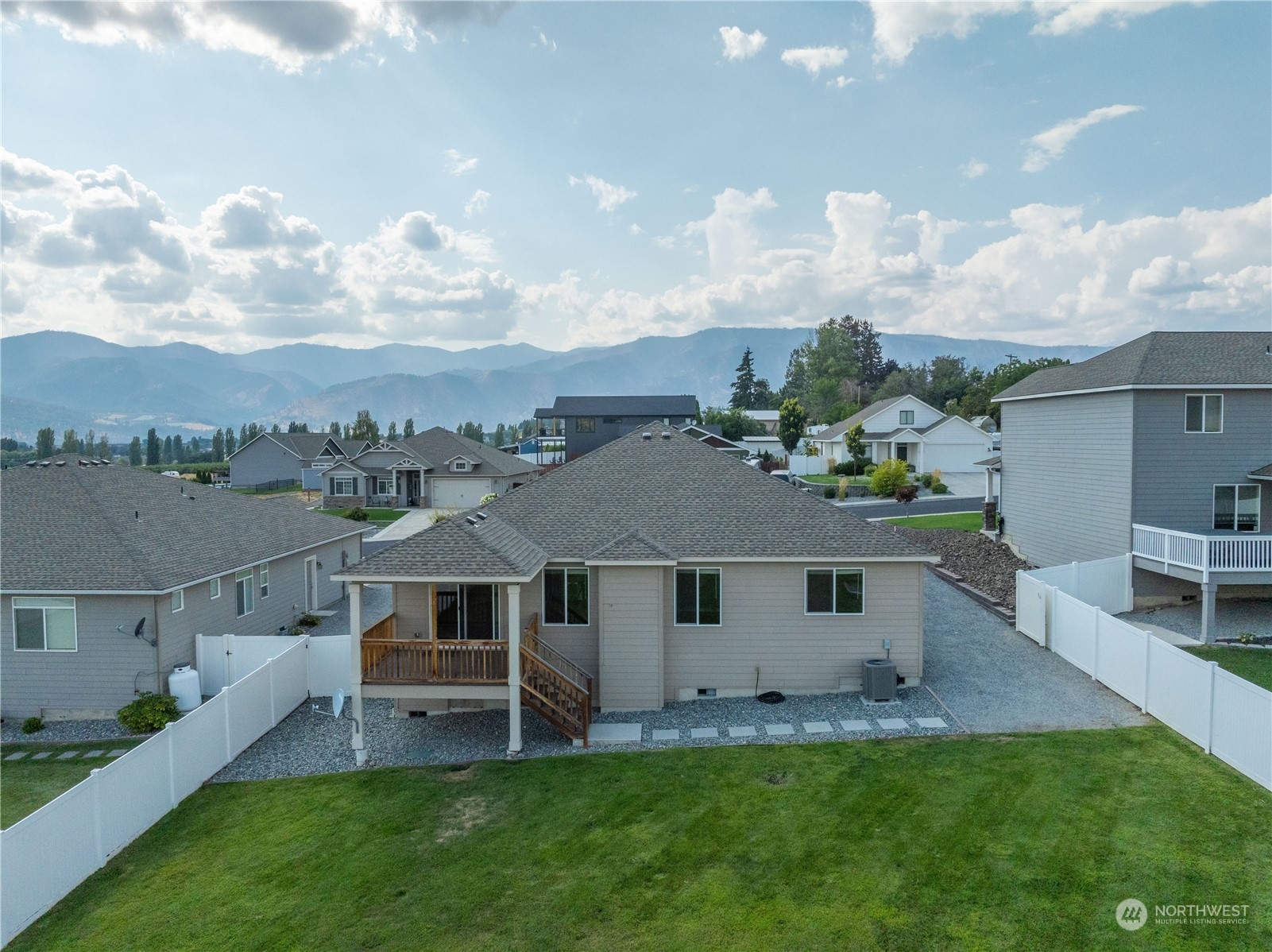 130 Summer Breeze Road Property Photo 37
