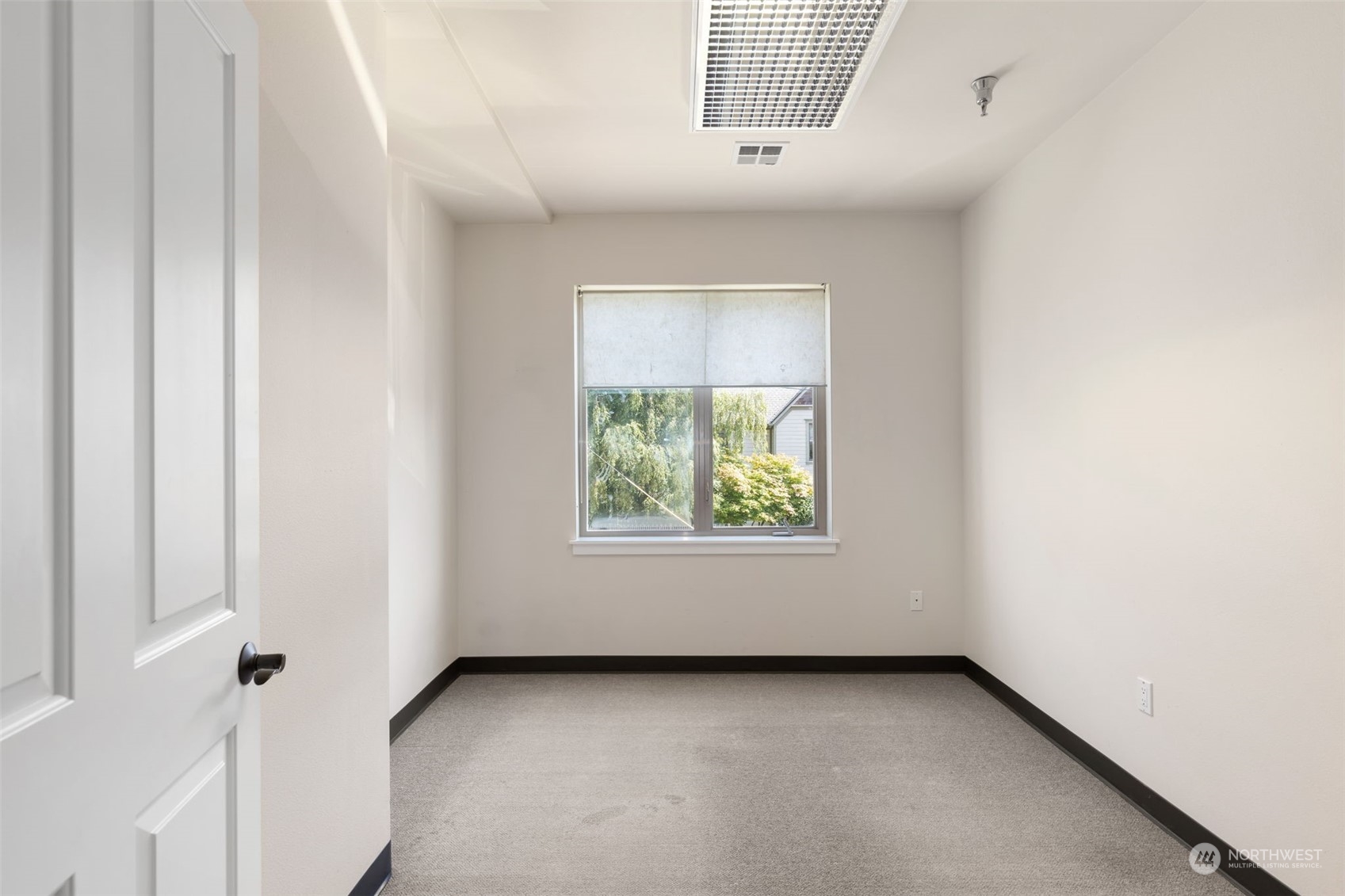 1215 Lawrence Street 101 Property Photo 24