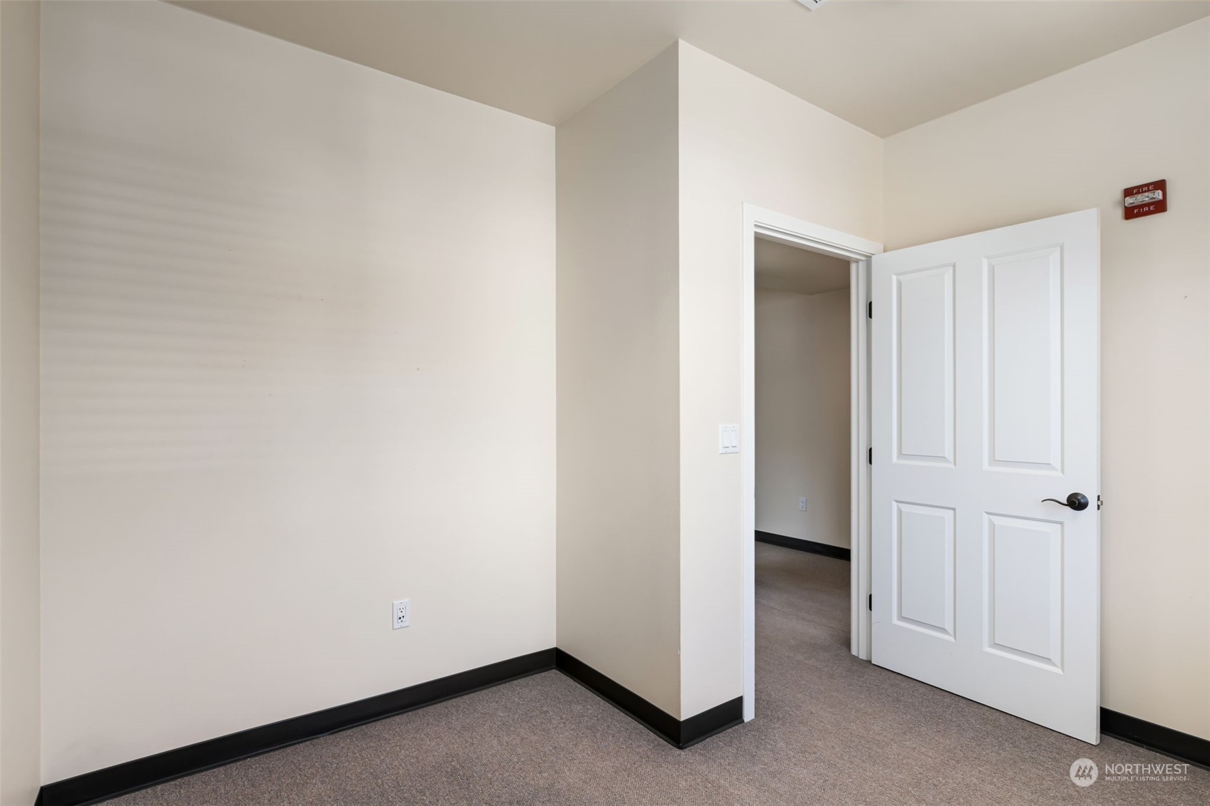 1215 Lawrence Street 101 Property Photo 27
