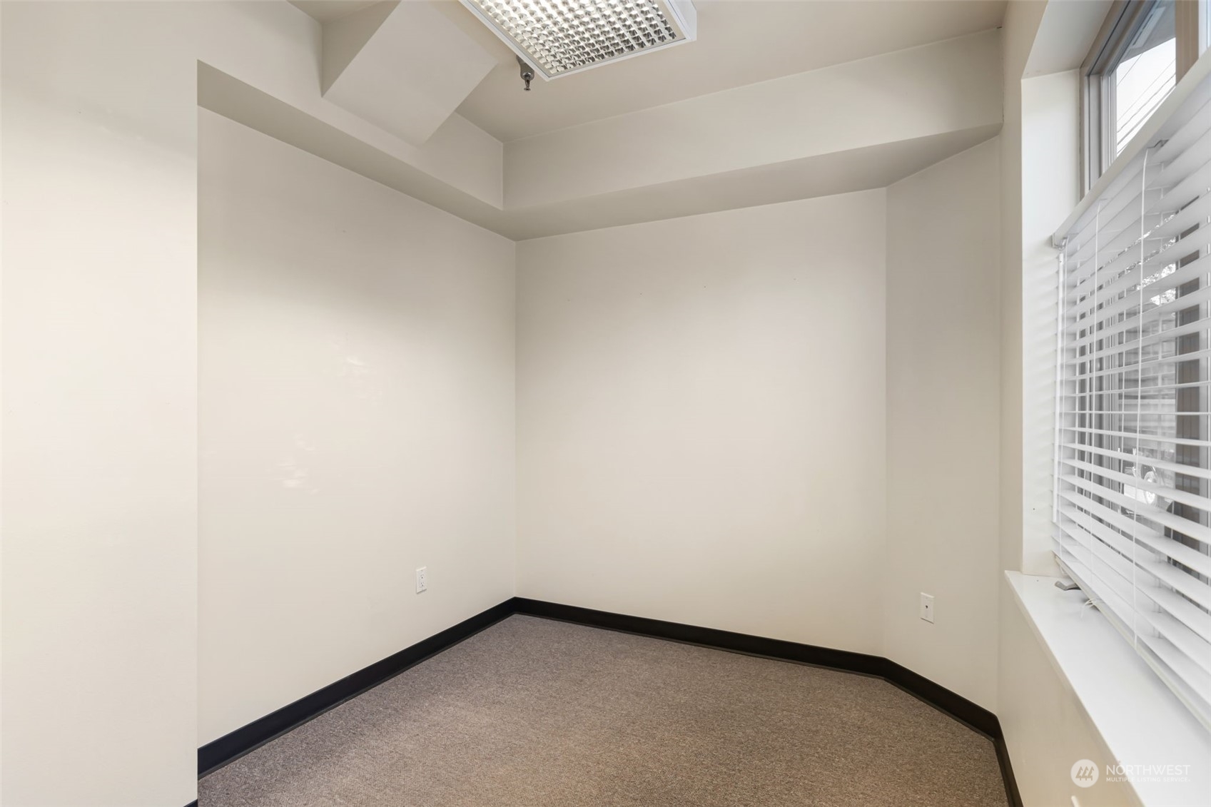1215 Lawrence Street 101 Property Photo 30