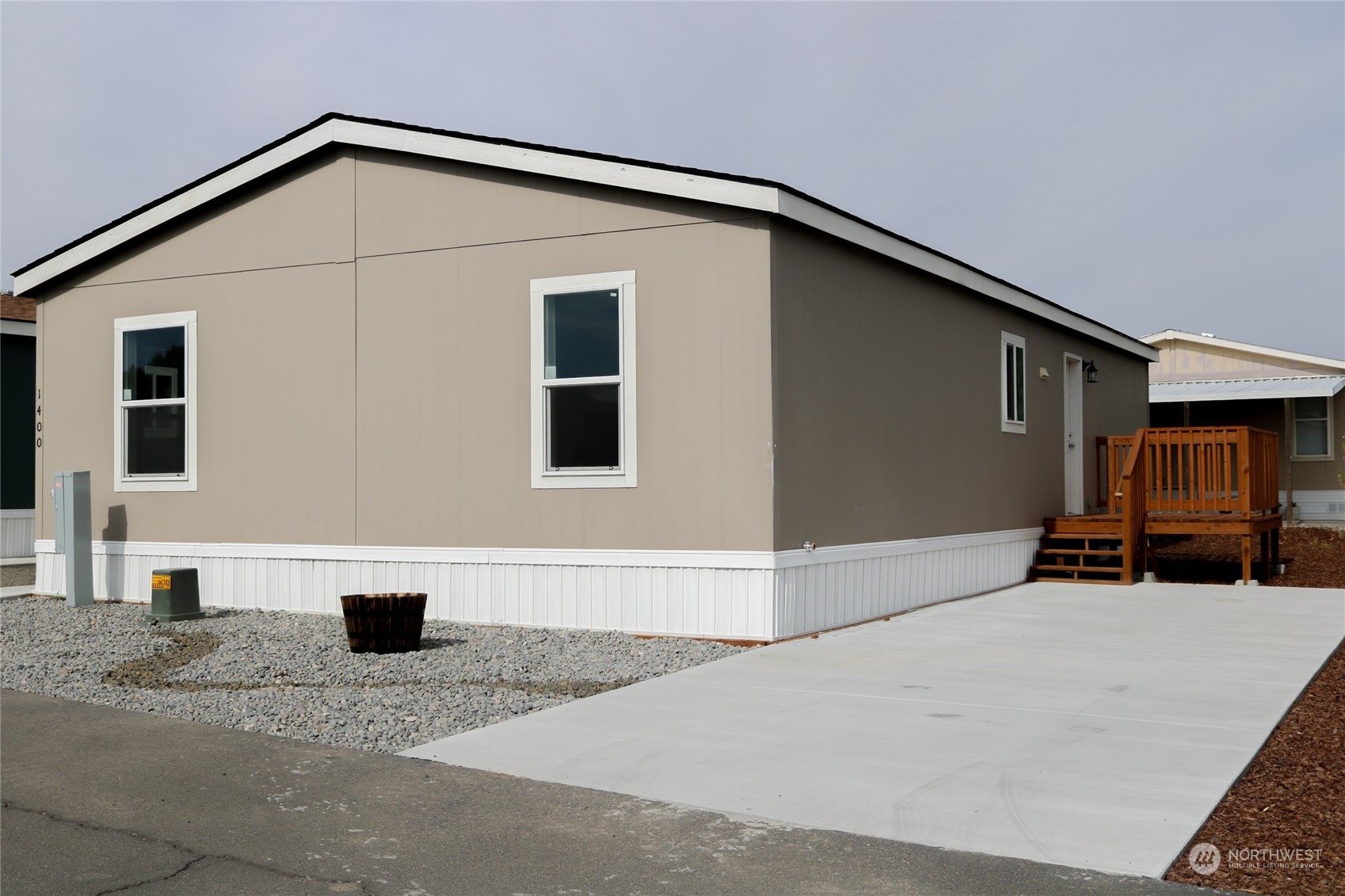 1400 Samuel Drive Property Photo 1