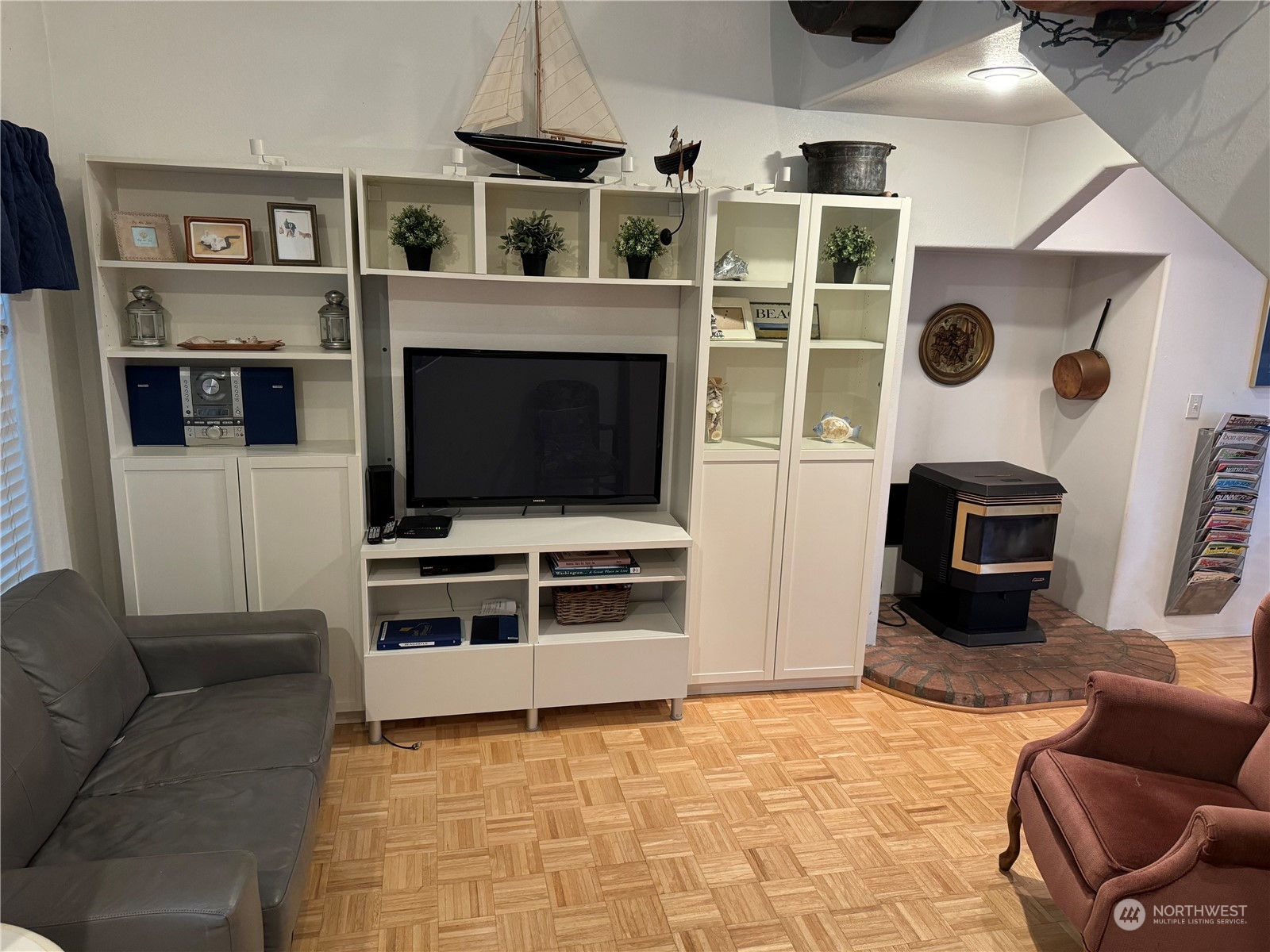 1703 147th Place Property Photo 3