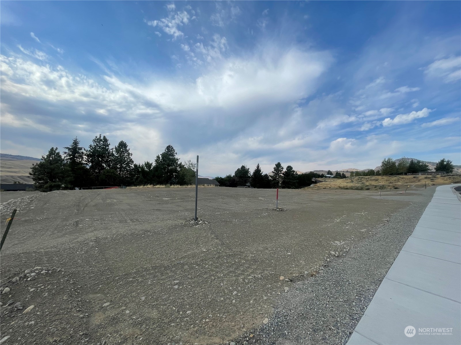 14 Parks Drive Property Photo 2