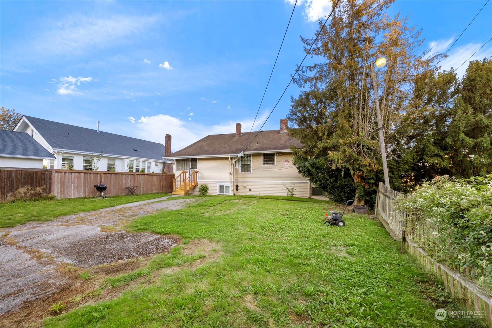 4232 Rucker Avenue Property Photo 4