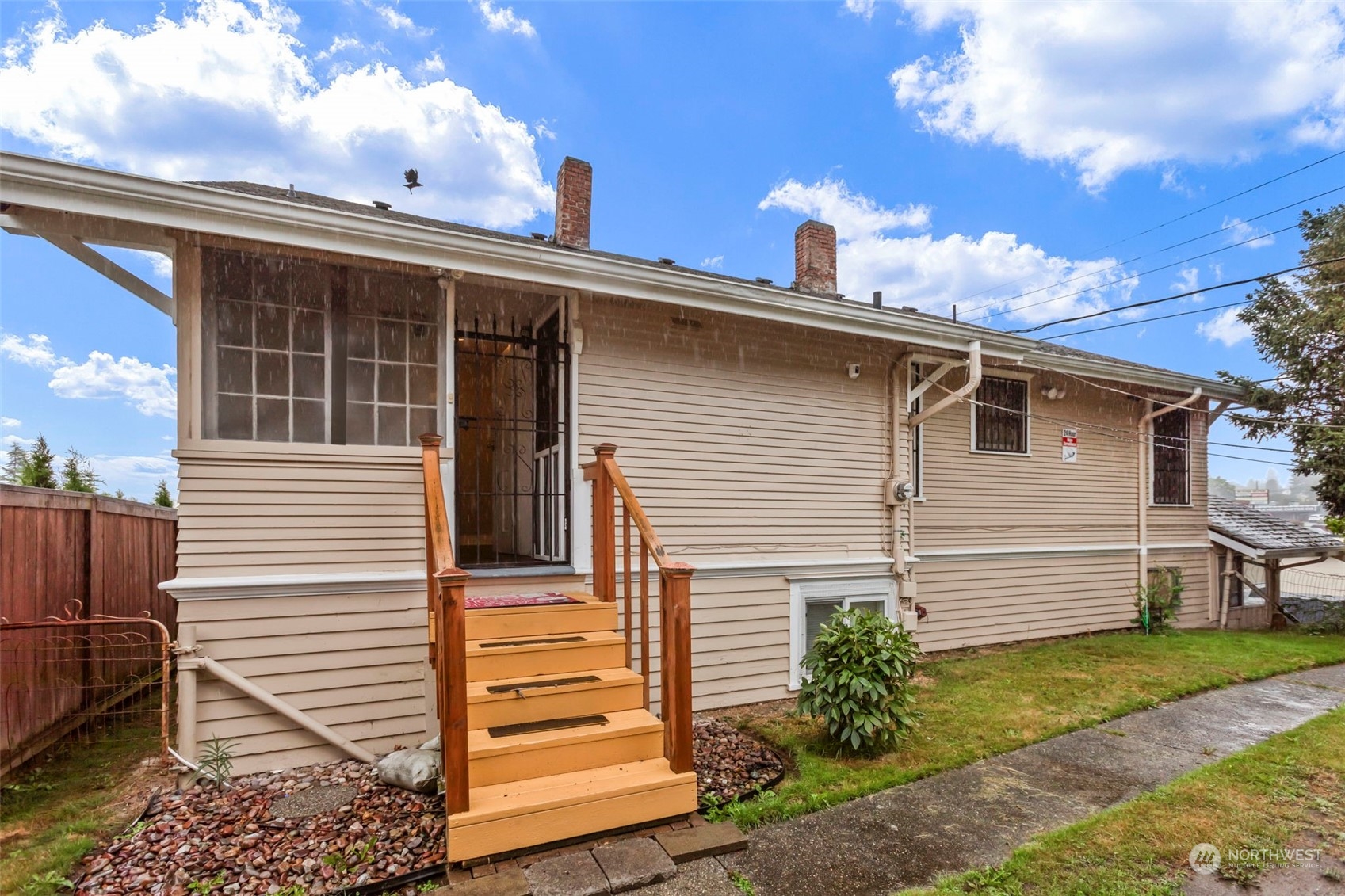 4232 Rucker Avenue Property Photo 6