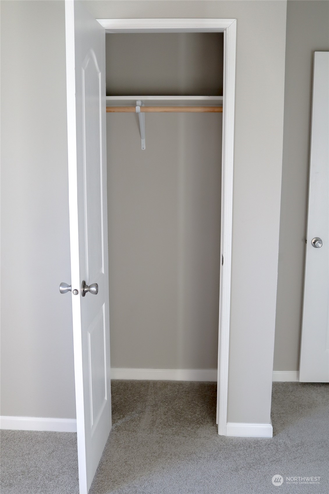 1308 Tollgate Lane Property Photo 8