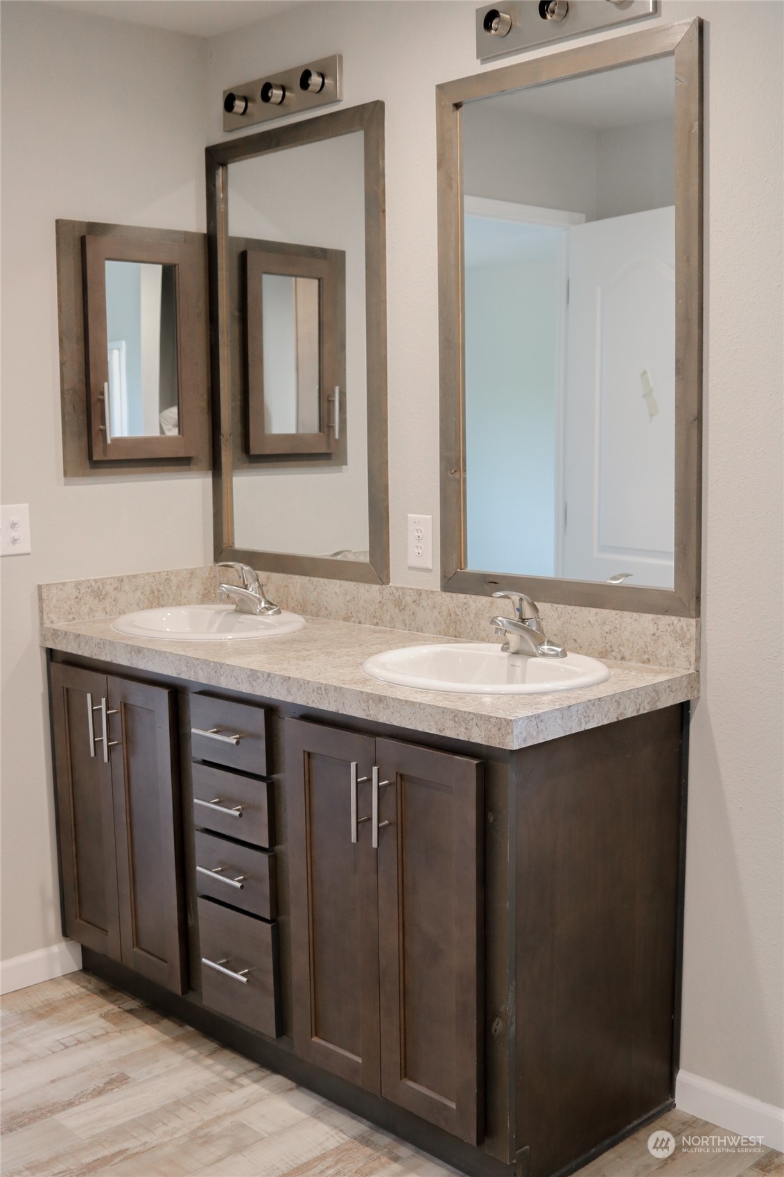1308 Tollgate Lane Property Photo 18