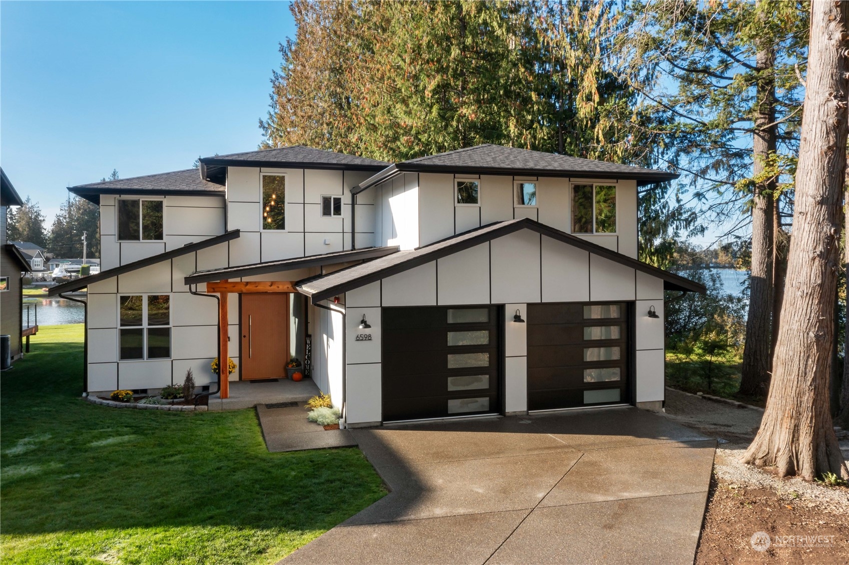 6598 Vandermark Road Property Photo