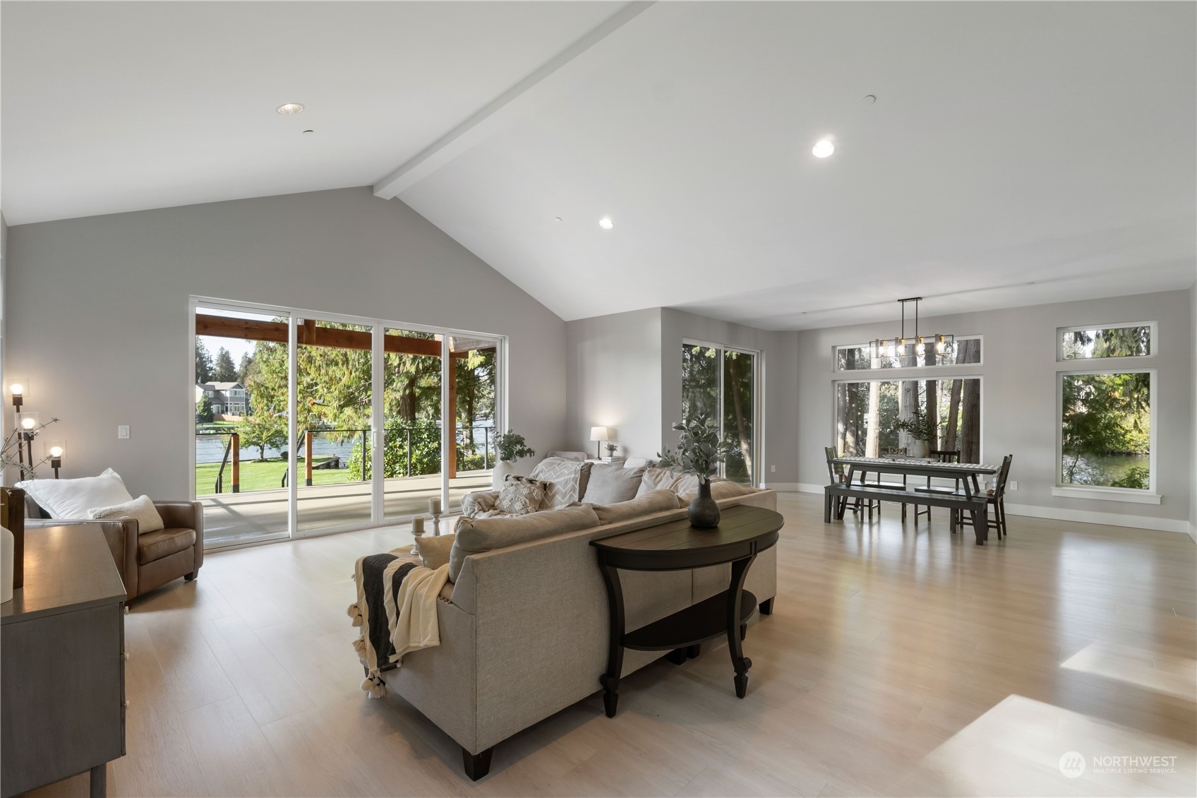 6598 Vandermark Road Property Photo 13