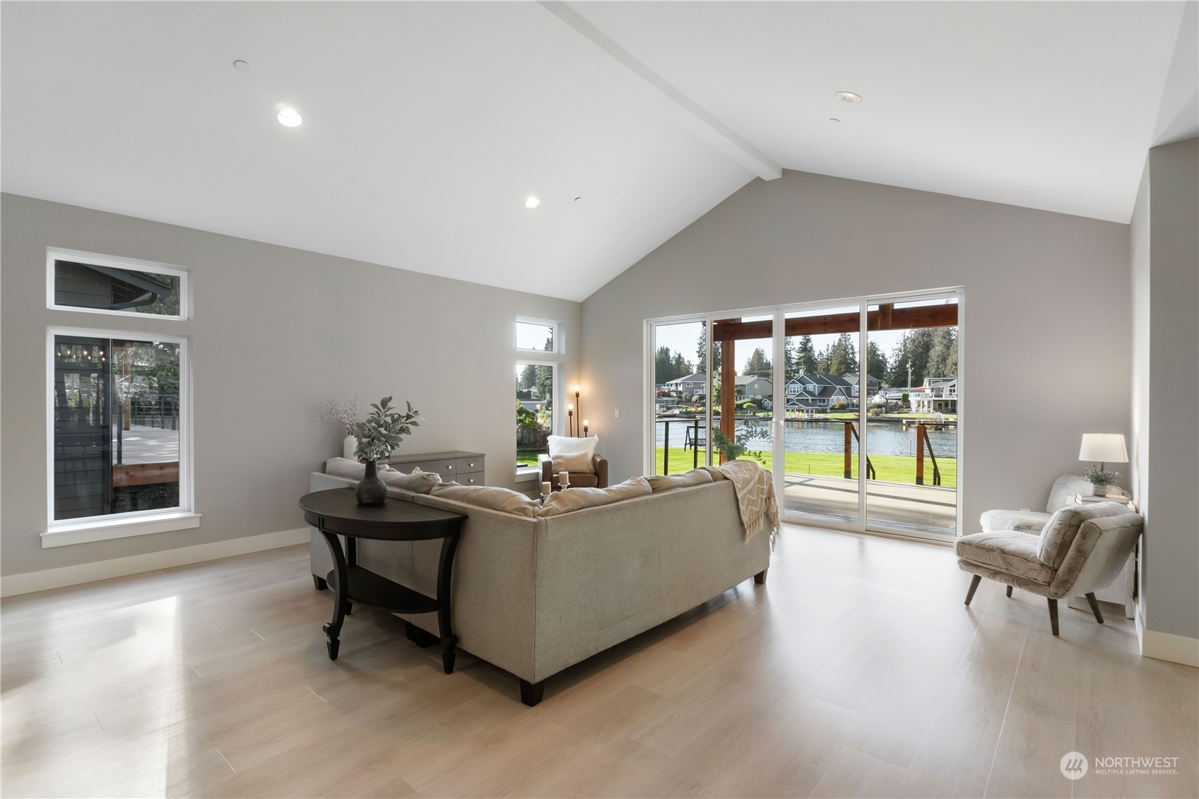 6598 Vandermark Road Property Photo 14