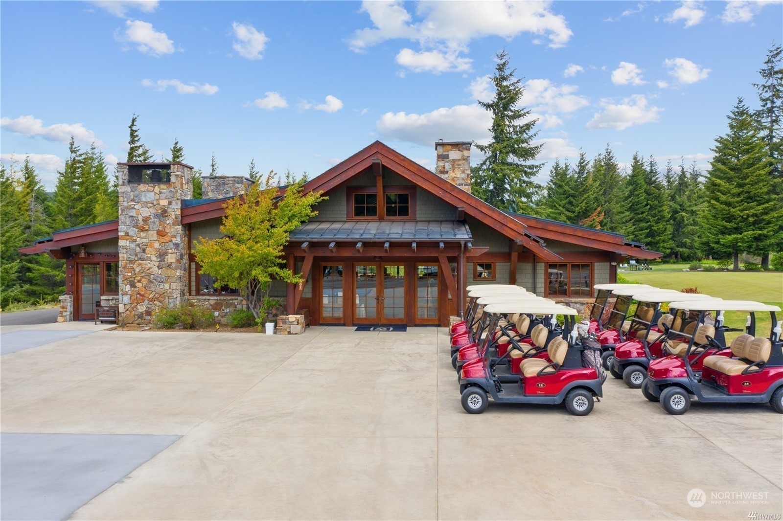860 Domerie Park Loop Property Photo 19