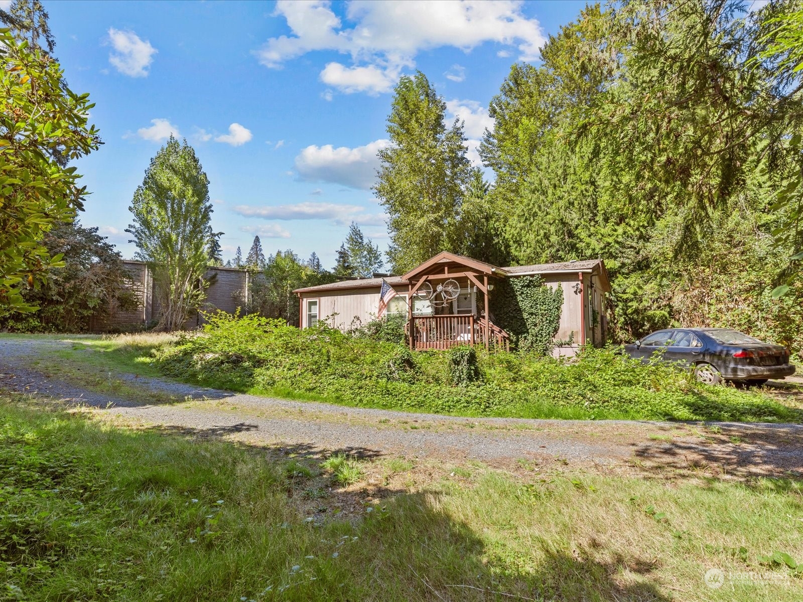 10433 Slater Avenue Property Photo 6