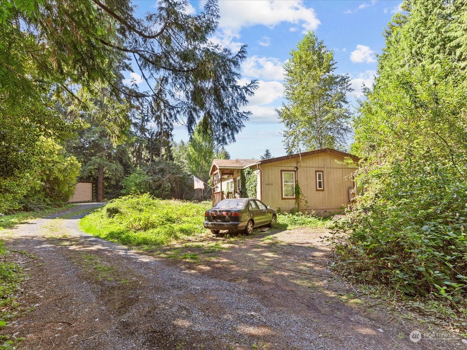 10433 Slater Avenue Property Photo 7