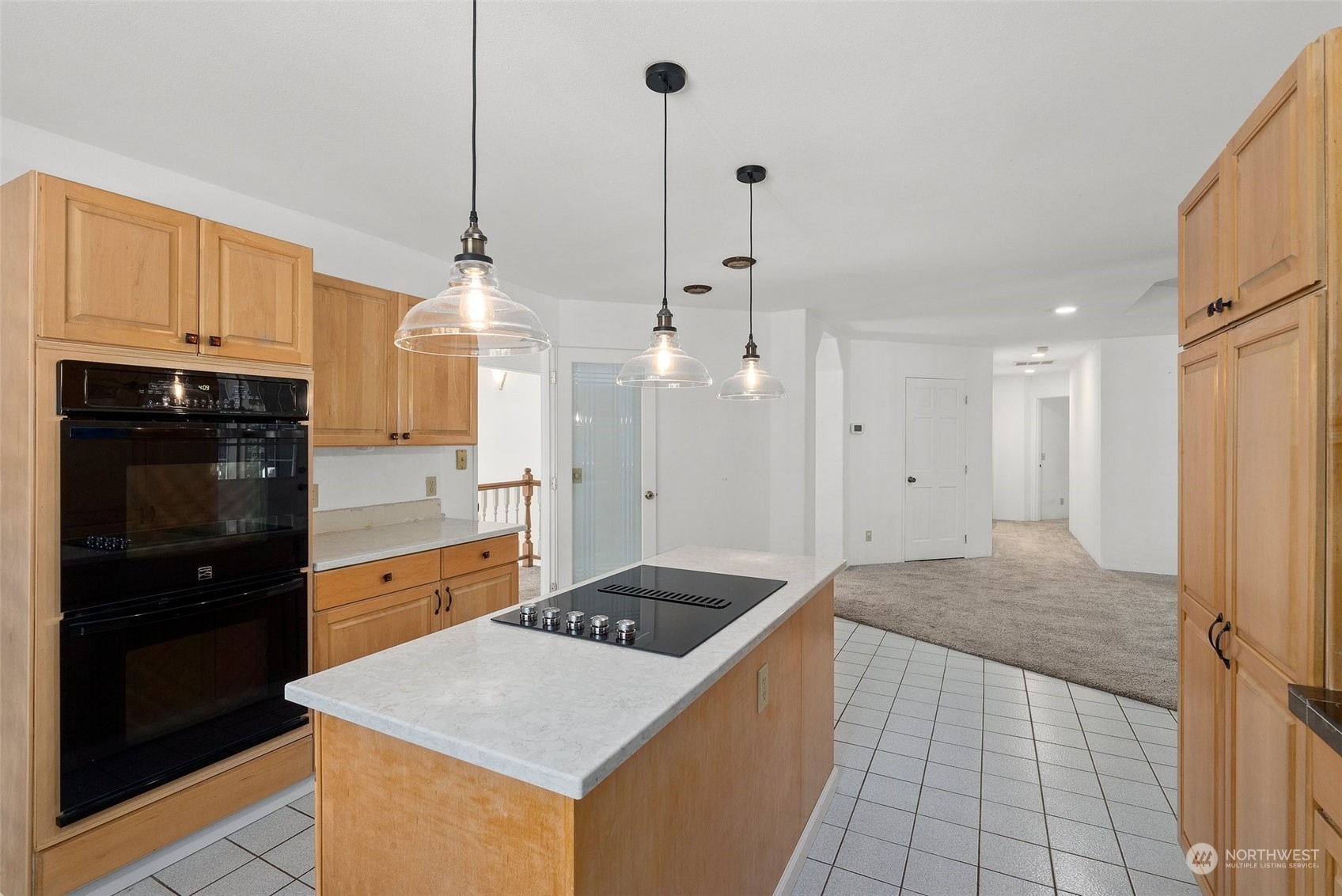 711 Baker Street Property Photo 16