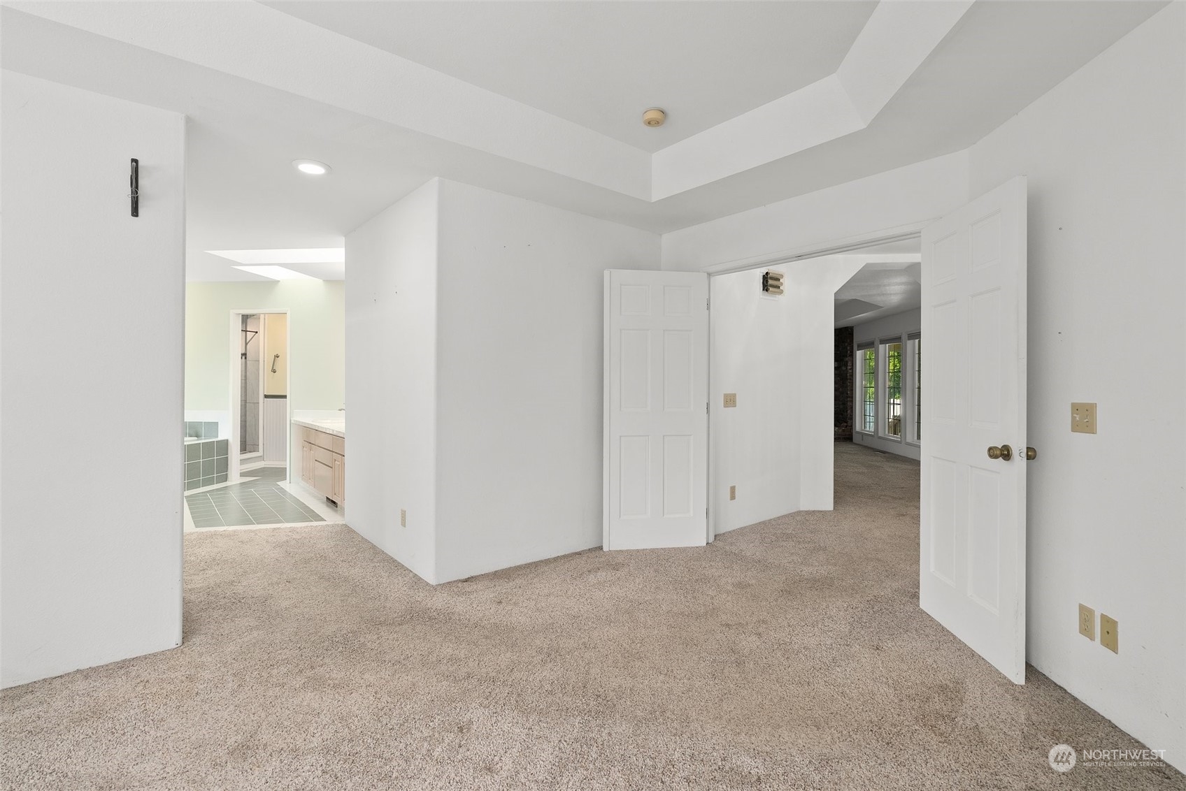 711 Baker Street Property Photo 20