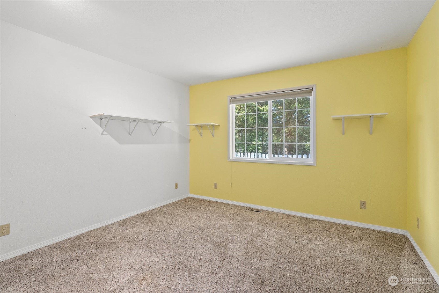 711 Baker Street Property Photo 24