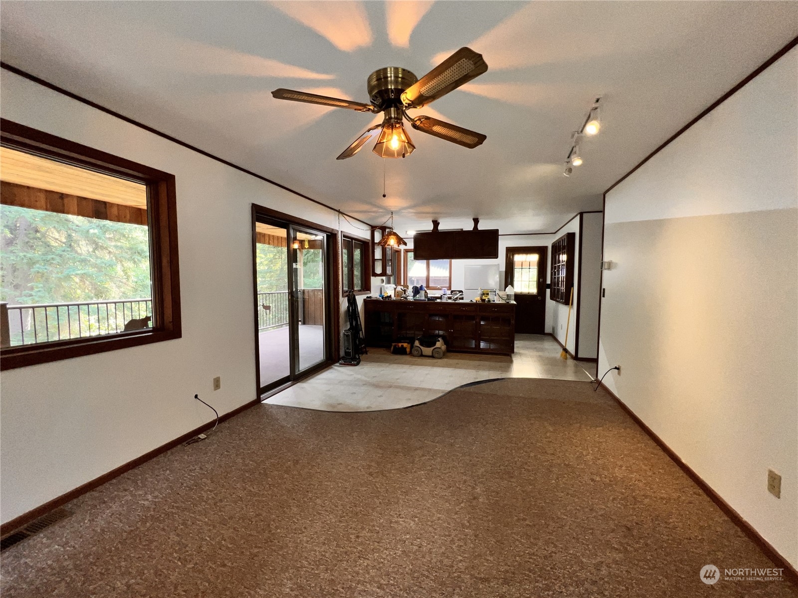 5 Vista Drive Property Photo 4