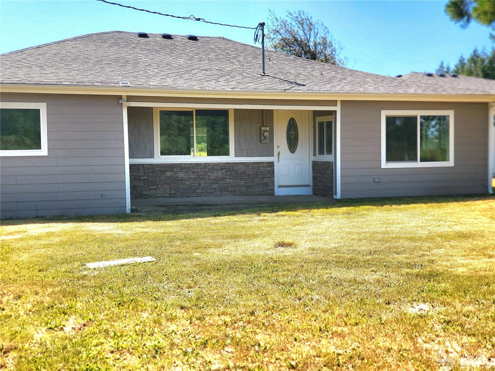 343 Hawkins Road Property Photo 2