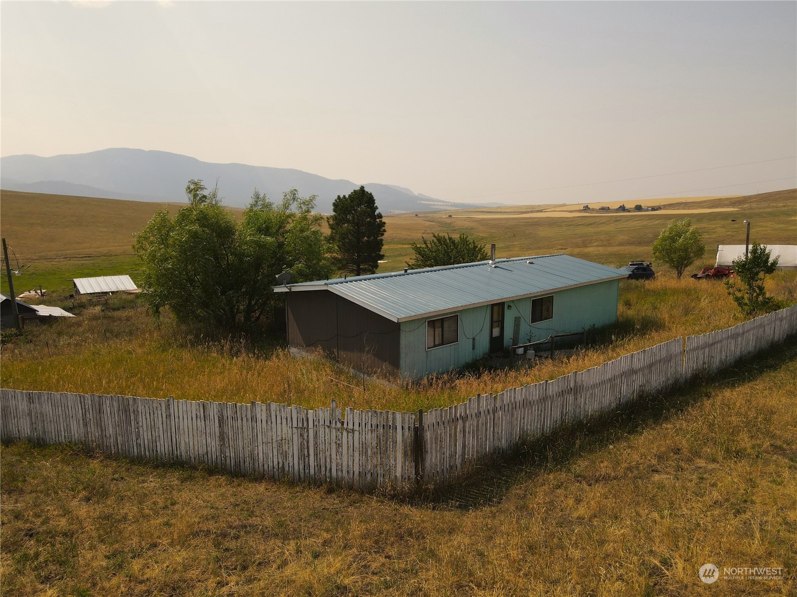 1862 Havillah Road Property Photo 2