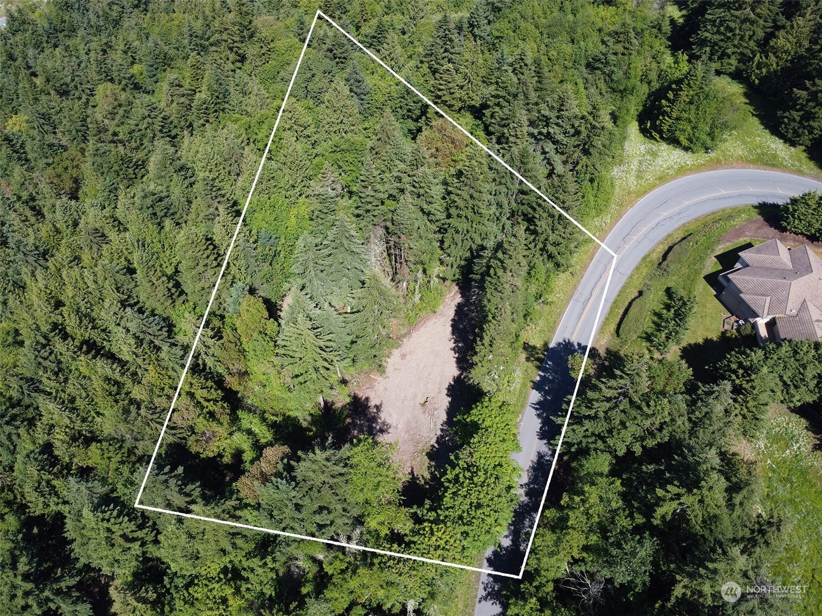 9999 Doe Run Road Property Photo 4