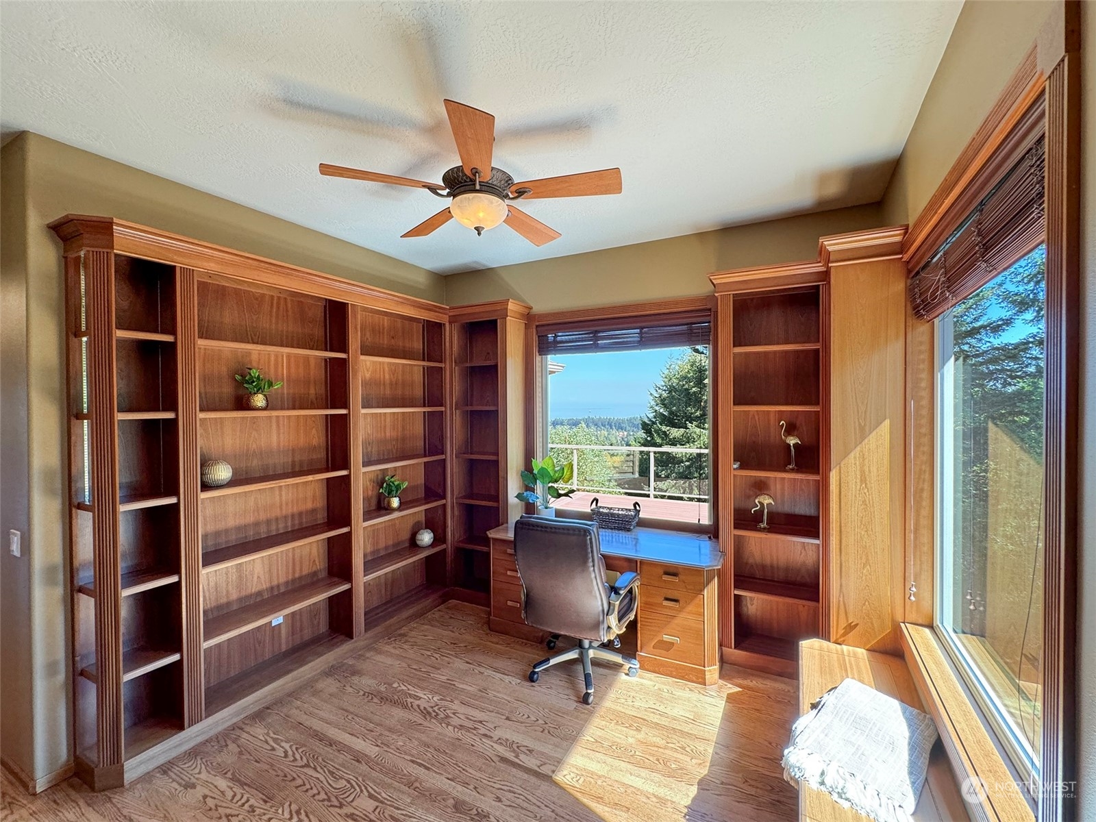 721 Sunset Heights Drive Property Photo 8