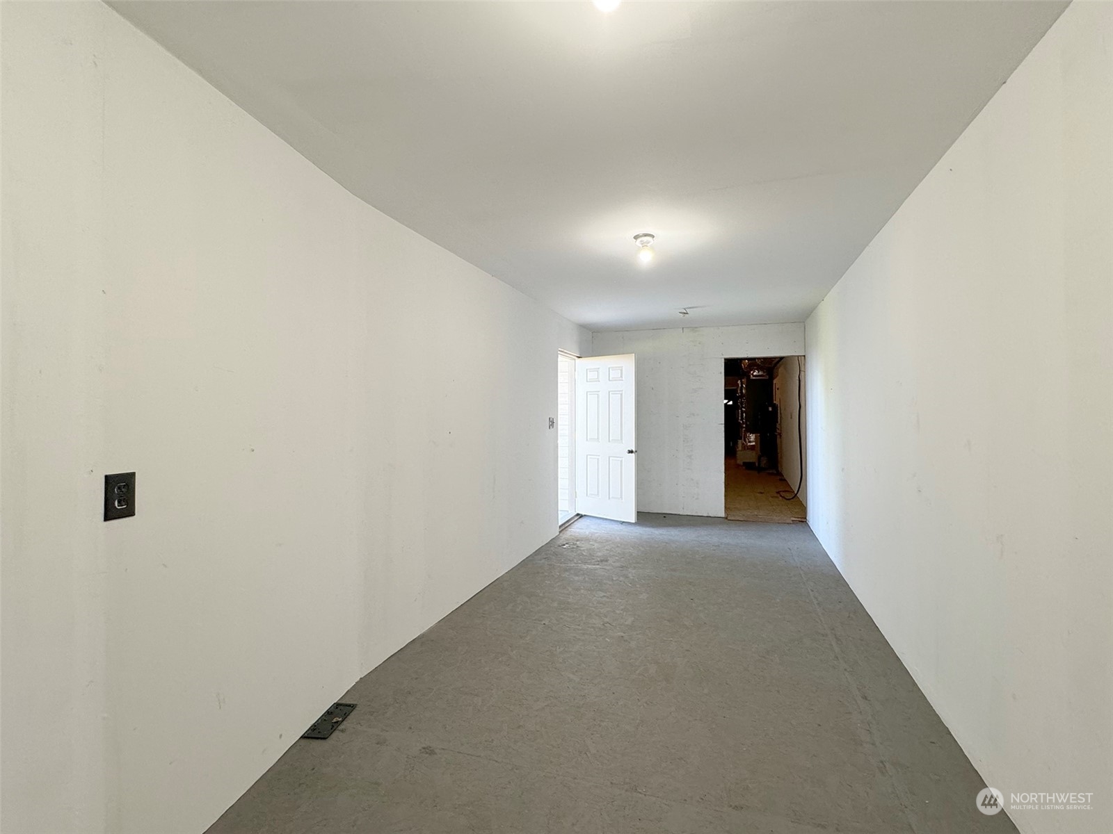 721 Sunset Heights Drive Property Photo 38