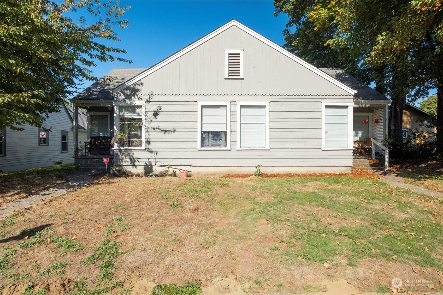 520 Bates Street Property Photo