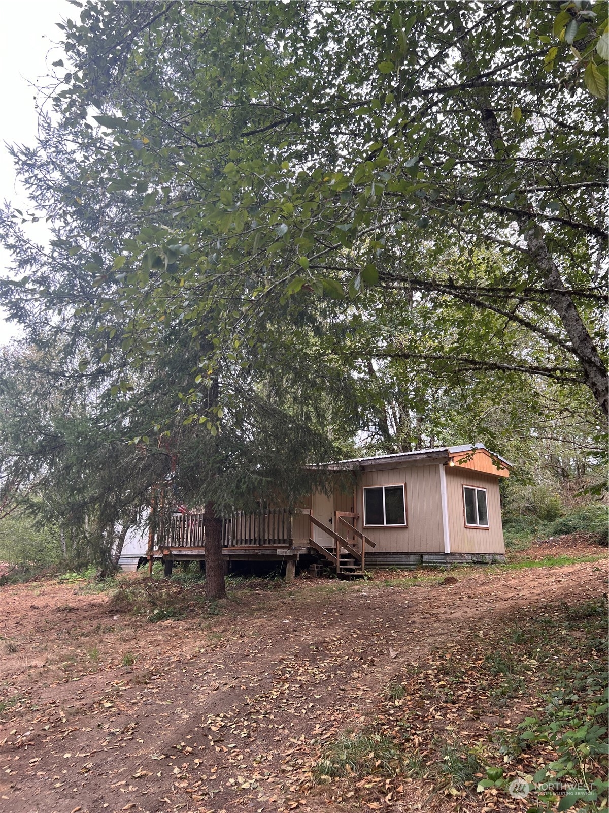 135 Redbud Road Property Photo 1
