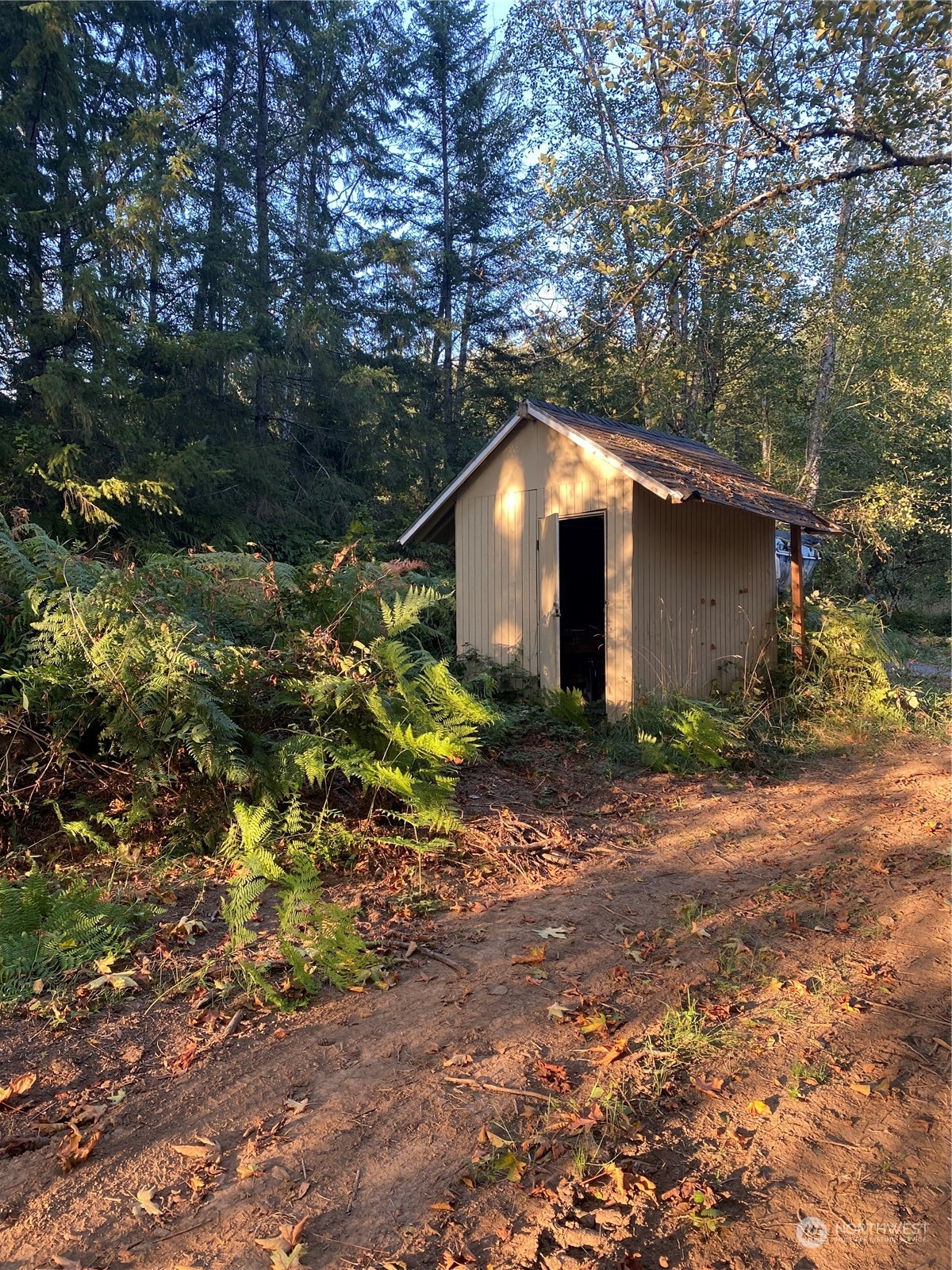 135 Redbud Road Property Photo 19