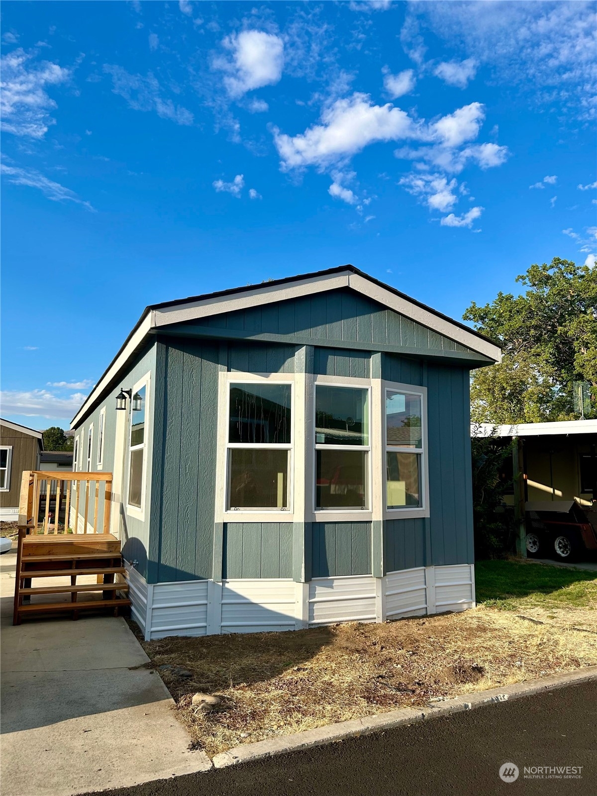 2015 6th Avenue 113 Property Photo 1