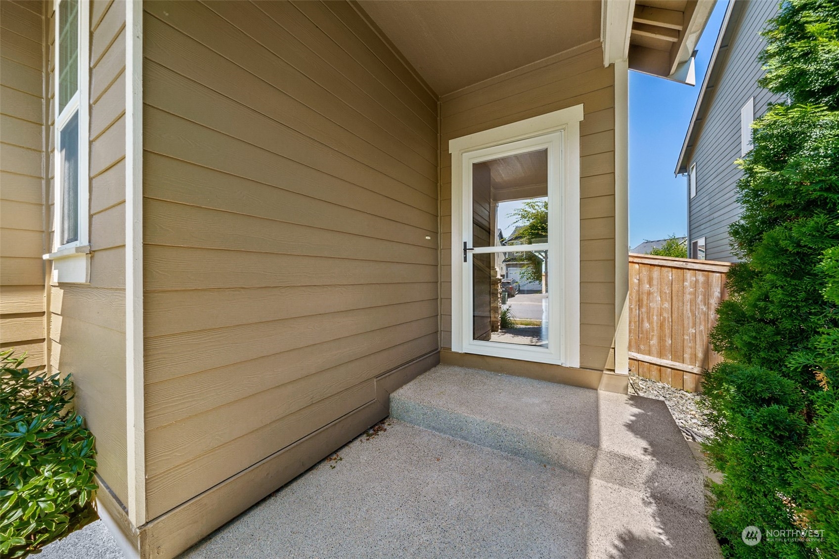 8123 165th Street Ct Property Photo 2