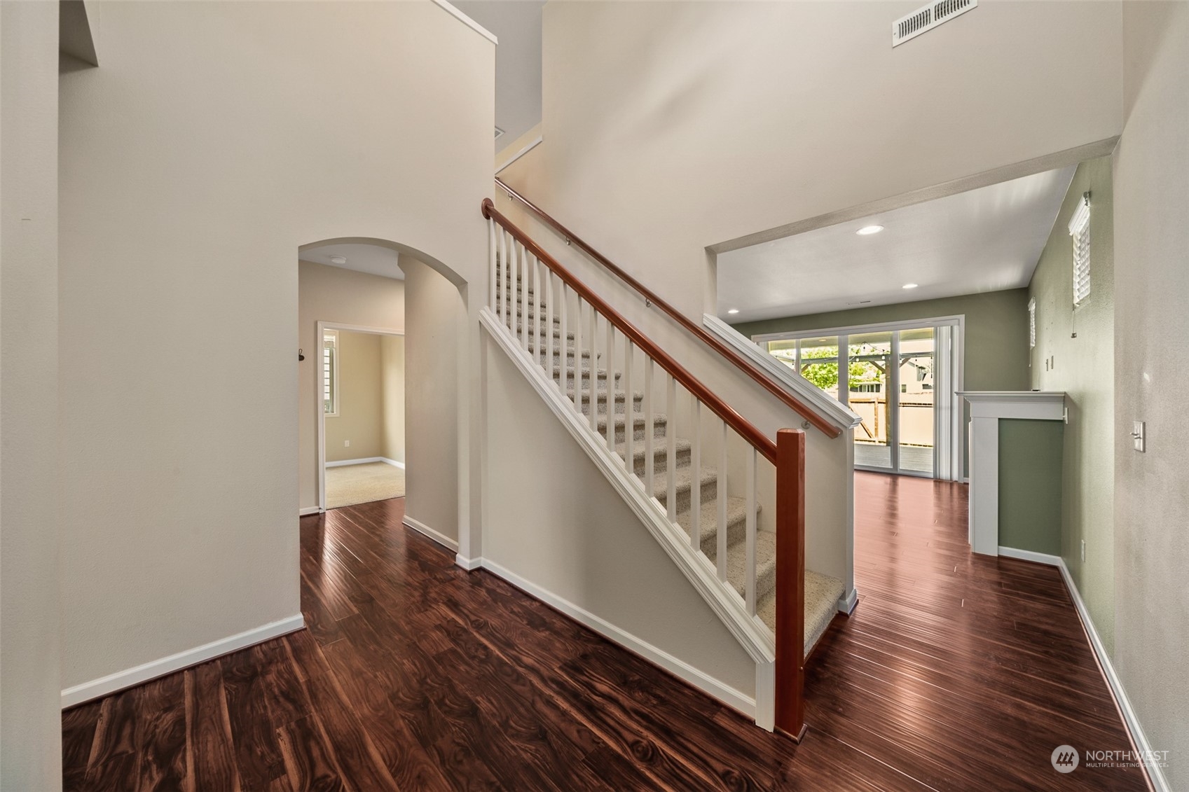 8123 165th Street Ct Property Photo 3