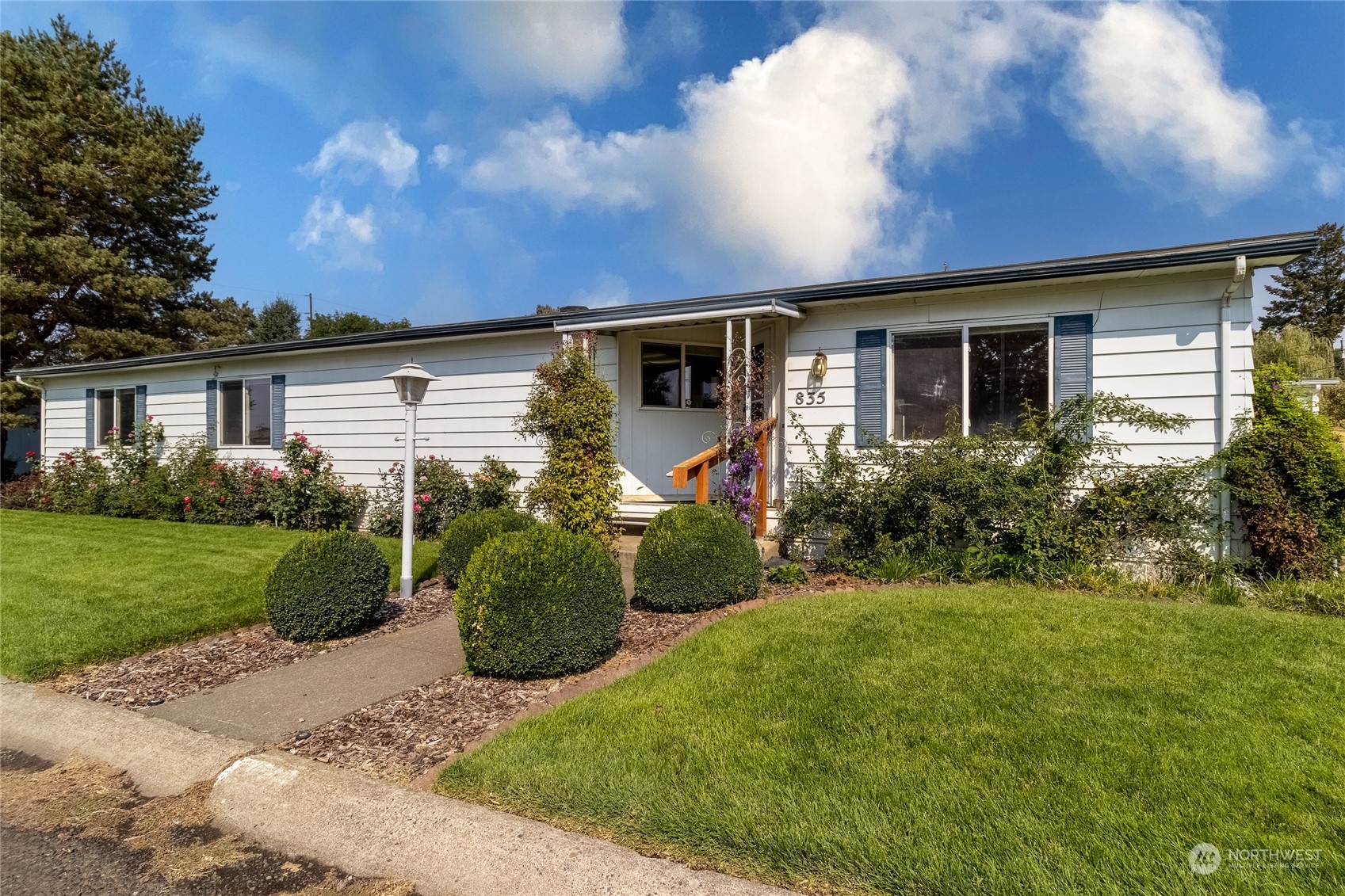 835 Se Scenic View Drive Property Photo