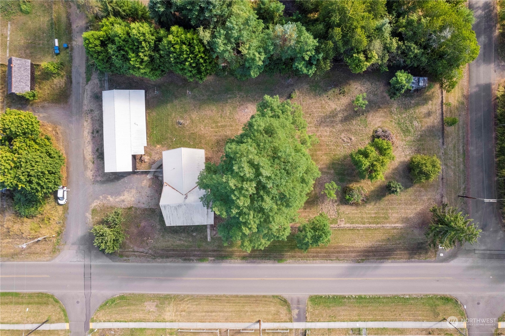 415 E Pe Ell Avenue Property Photo 29