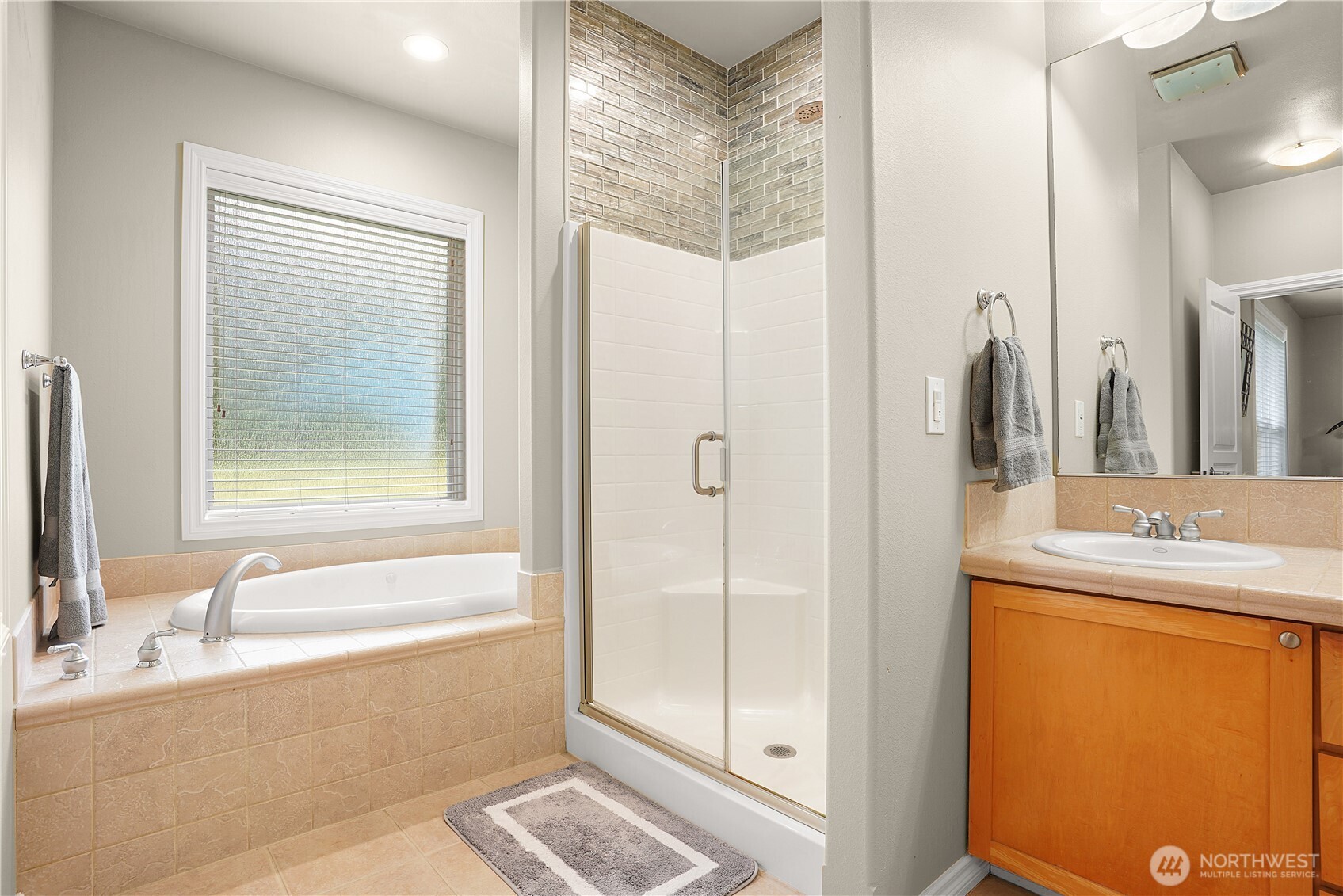 6505 Turnberry Lane Property Photo 28