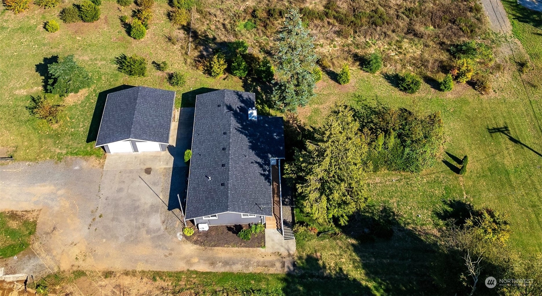 6918 Red Ridge Drive Property Photo