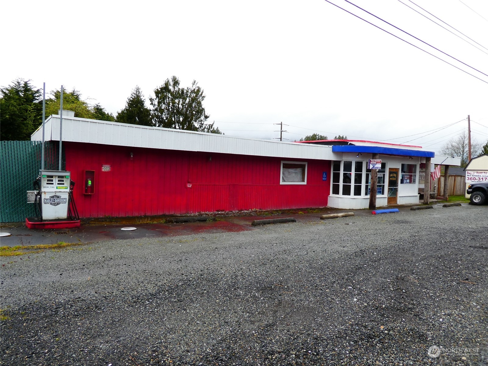 2180 Old Highway 99 North Road Property Photo
