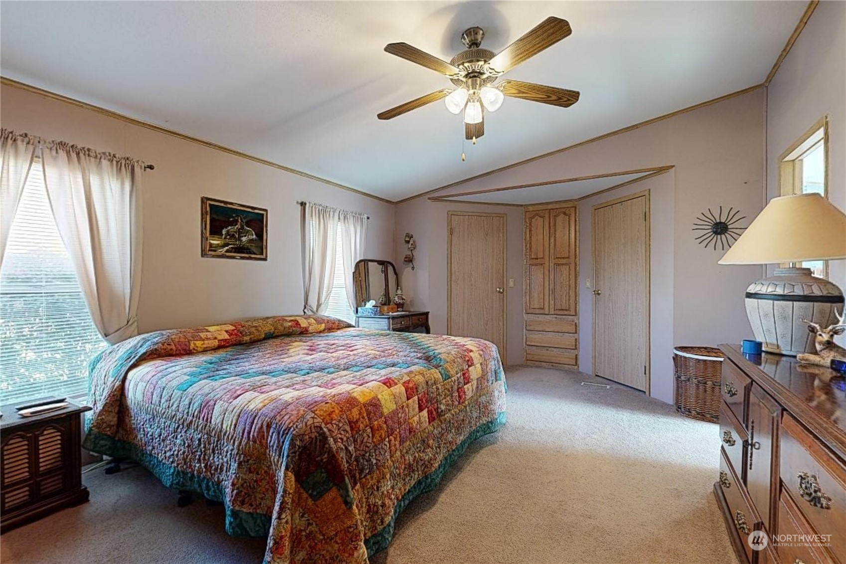 99 York Street Property Photo 24