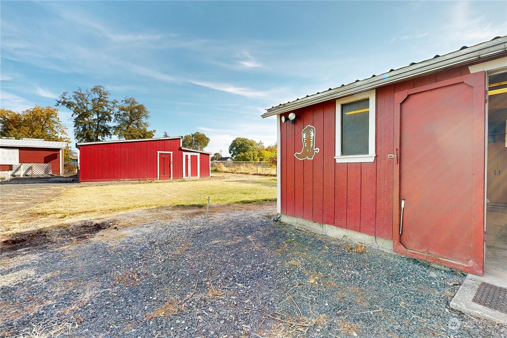 99 York Street Property Photo 33