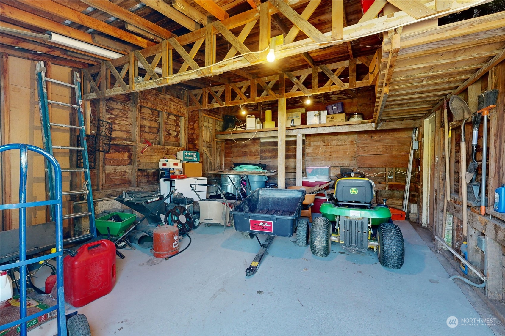 99 York Street Property Photo 36