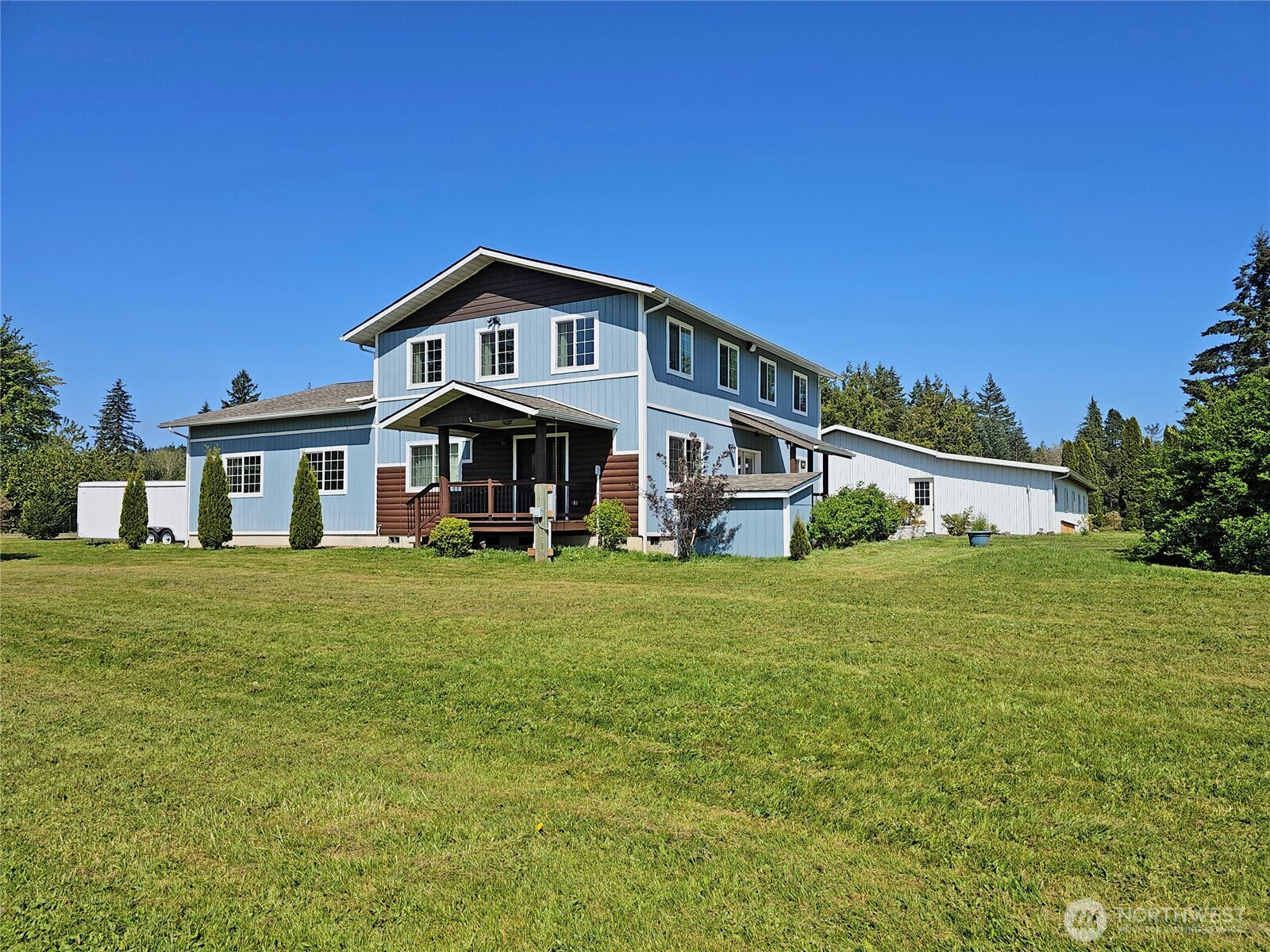 30 Alfredson Road Property Photo